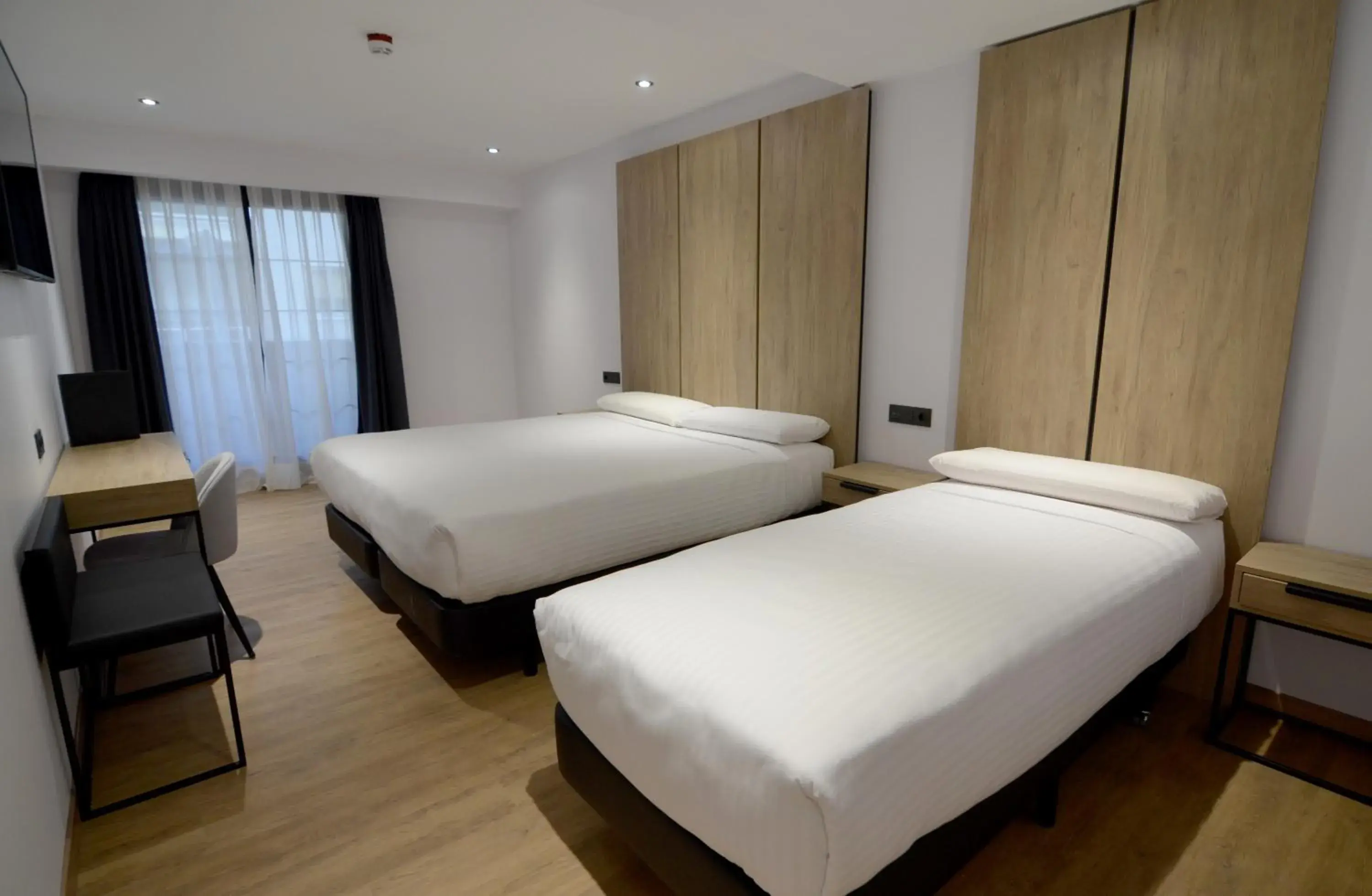 Photo of the whole room, Bed in UVE Marcenado Photo of the whole room, Bed in UVE Marcenado