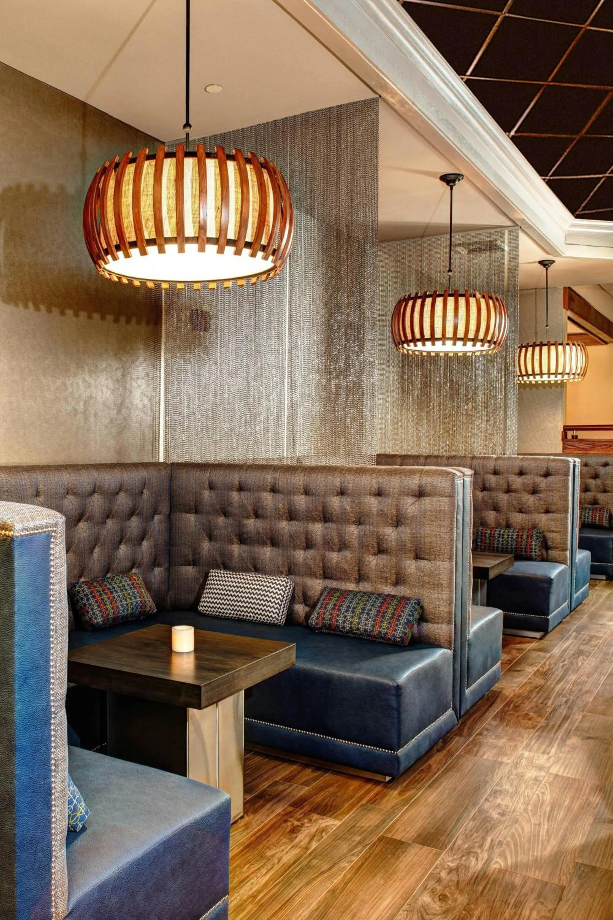 Lounge or bar in Marriott Lexington Griffin Gate Golf Resort & Spa