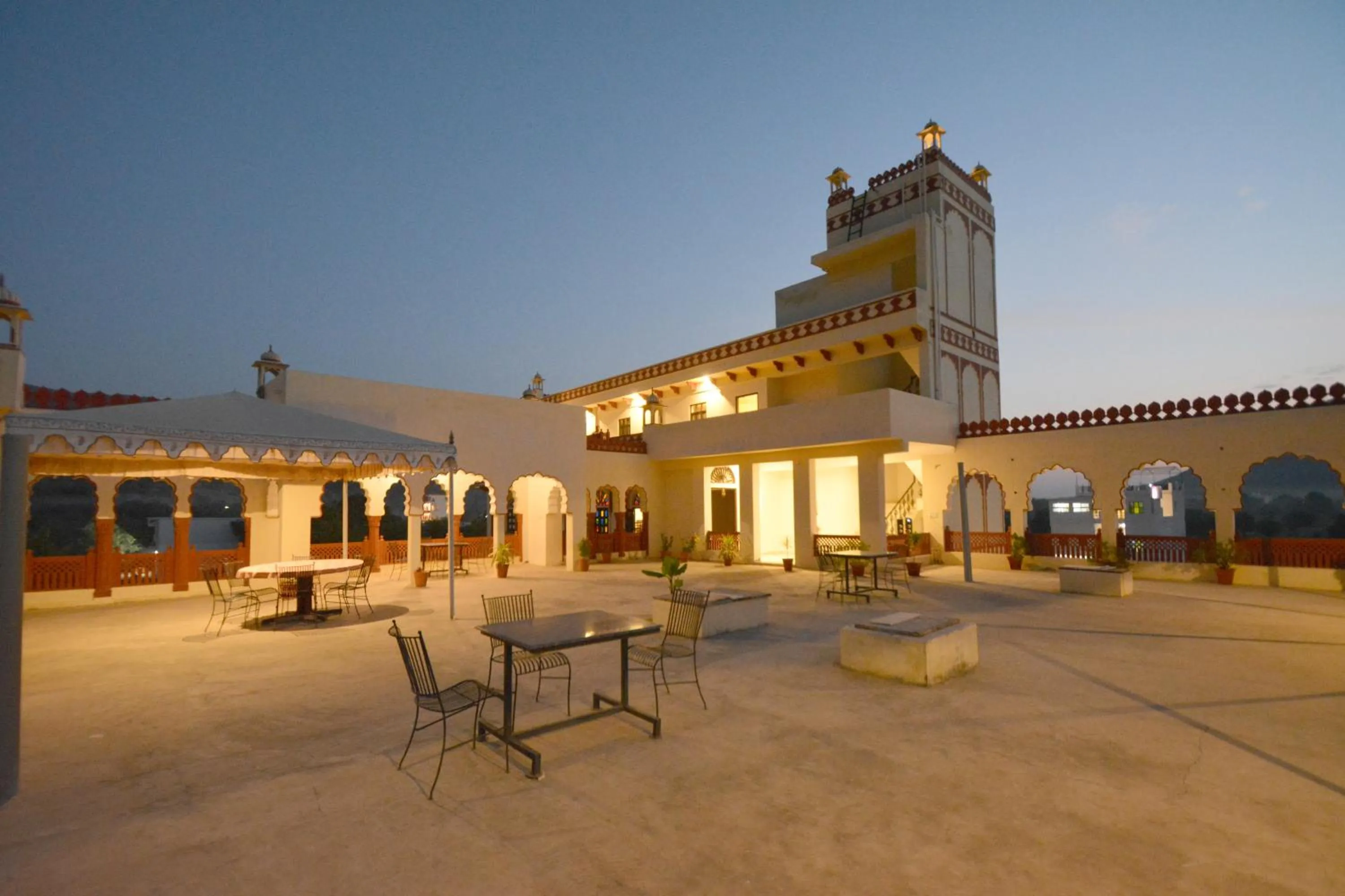 Restaurant/places to eat in Moti Mahal - A Heritage Haveli