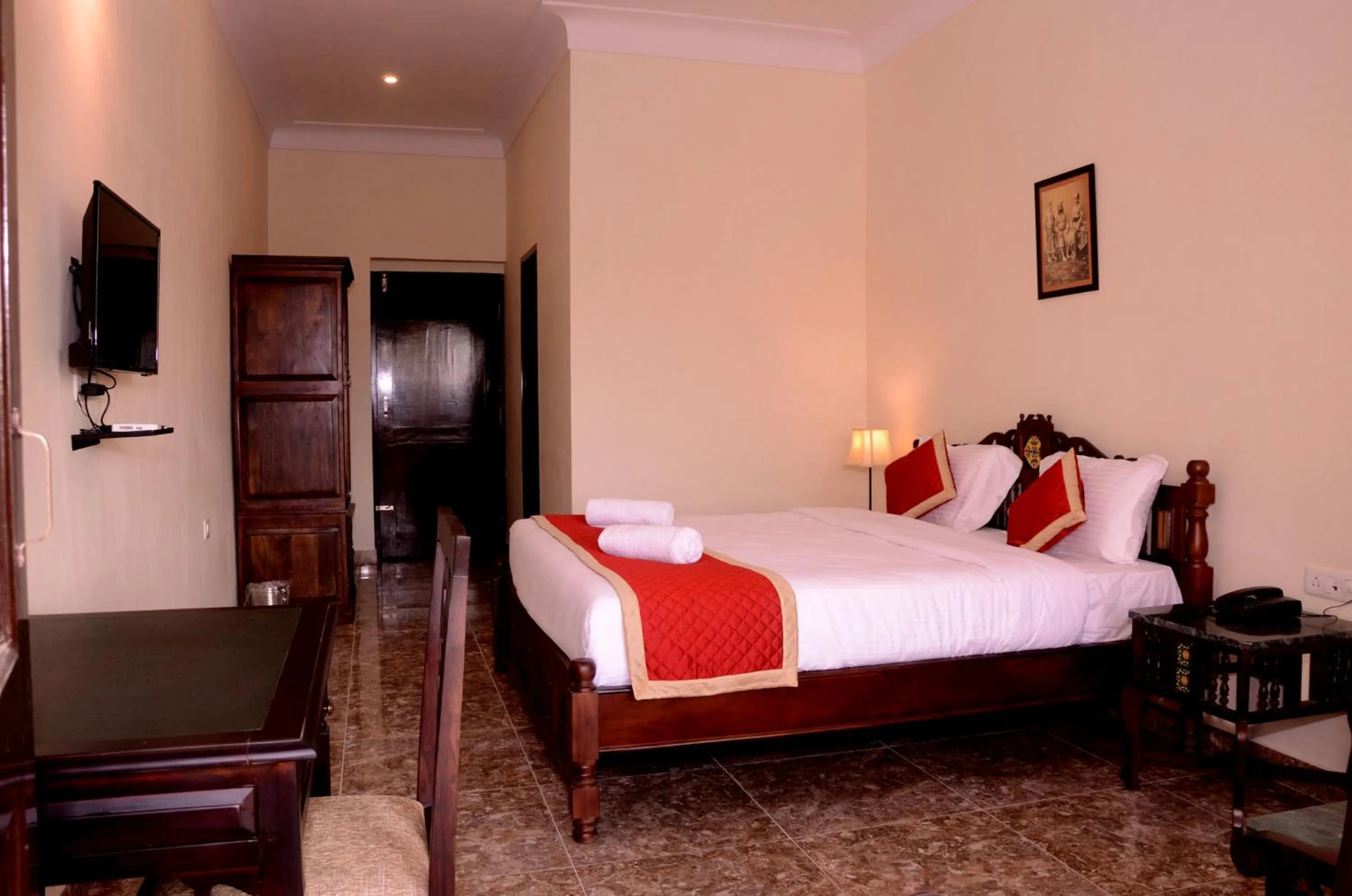 Bedroom, Bed in Moti Mahal - A Heritage Haveli