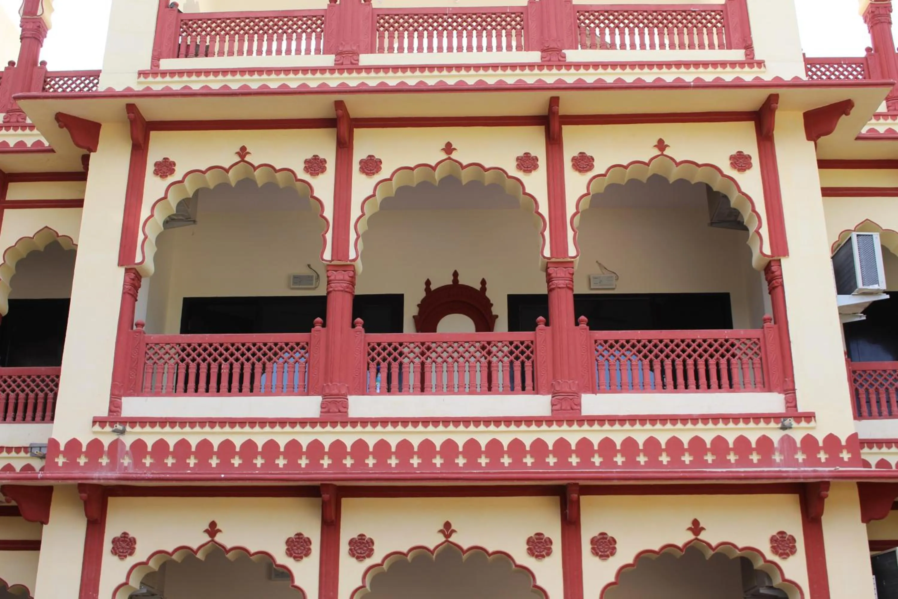 Facade/entrance in Moti Mahal - A Heritage Haveli