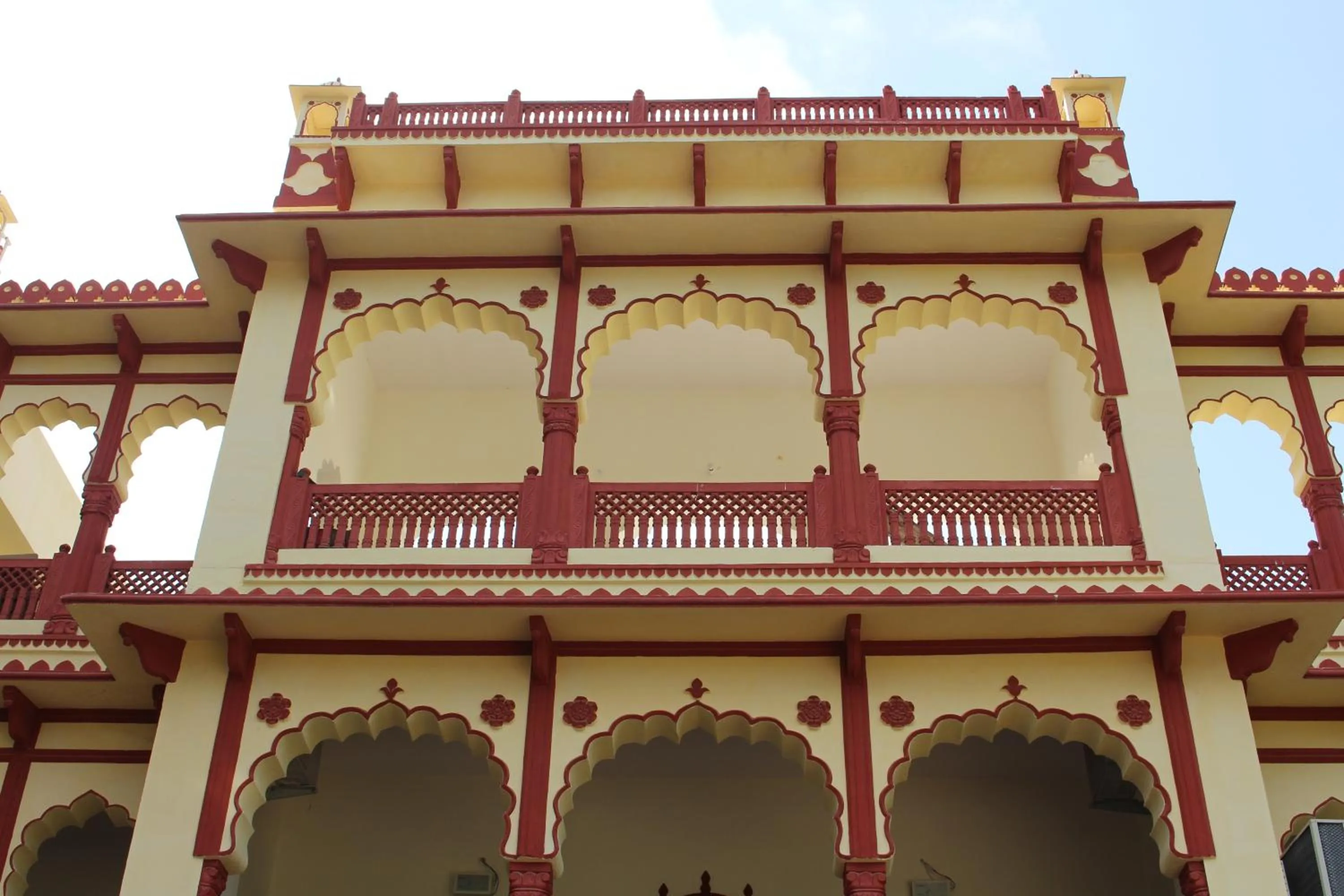 Facade/entrance in Moti Mahal - A Heritage Haveli