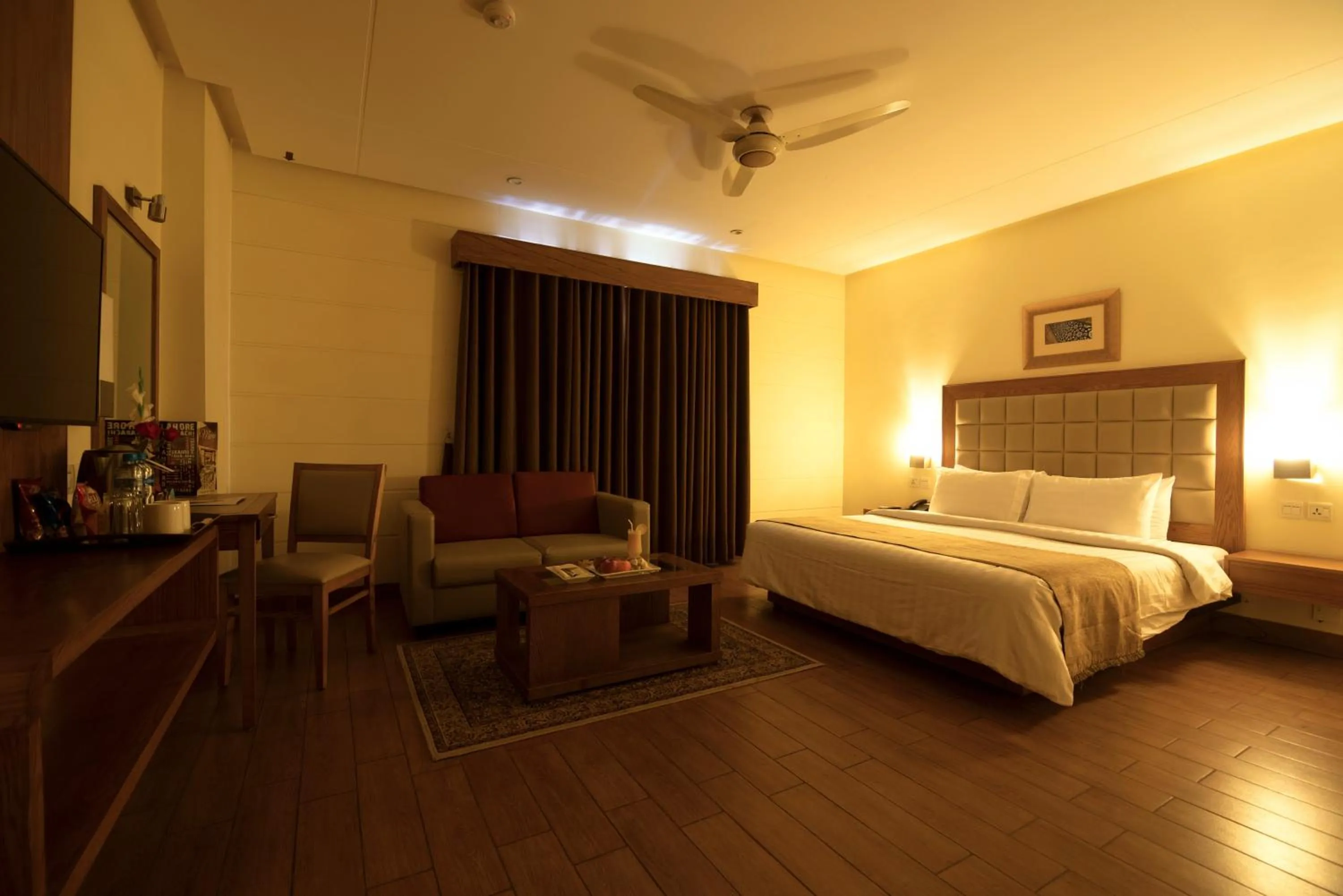 Photo of the whole room, Bed in Hotel One Tariq Road Multan