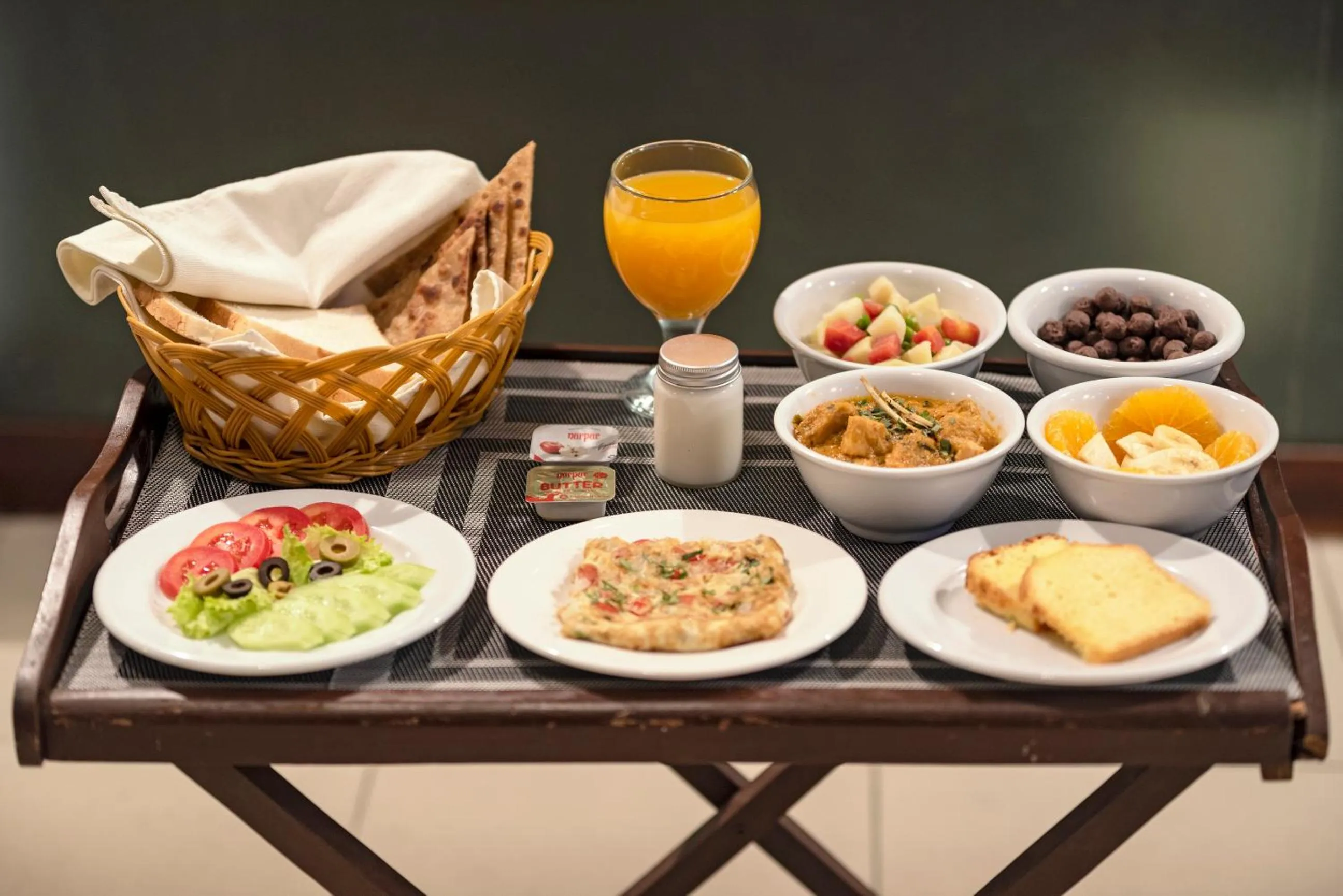 Breakfast in Hotel One Tariq Road Multan