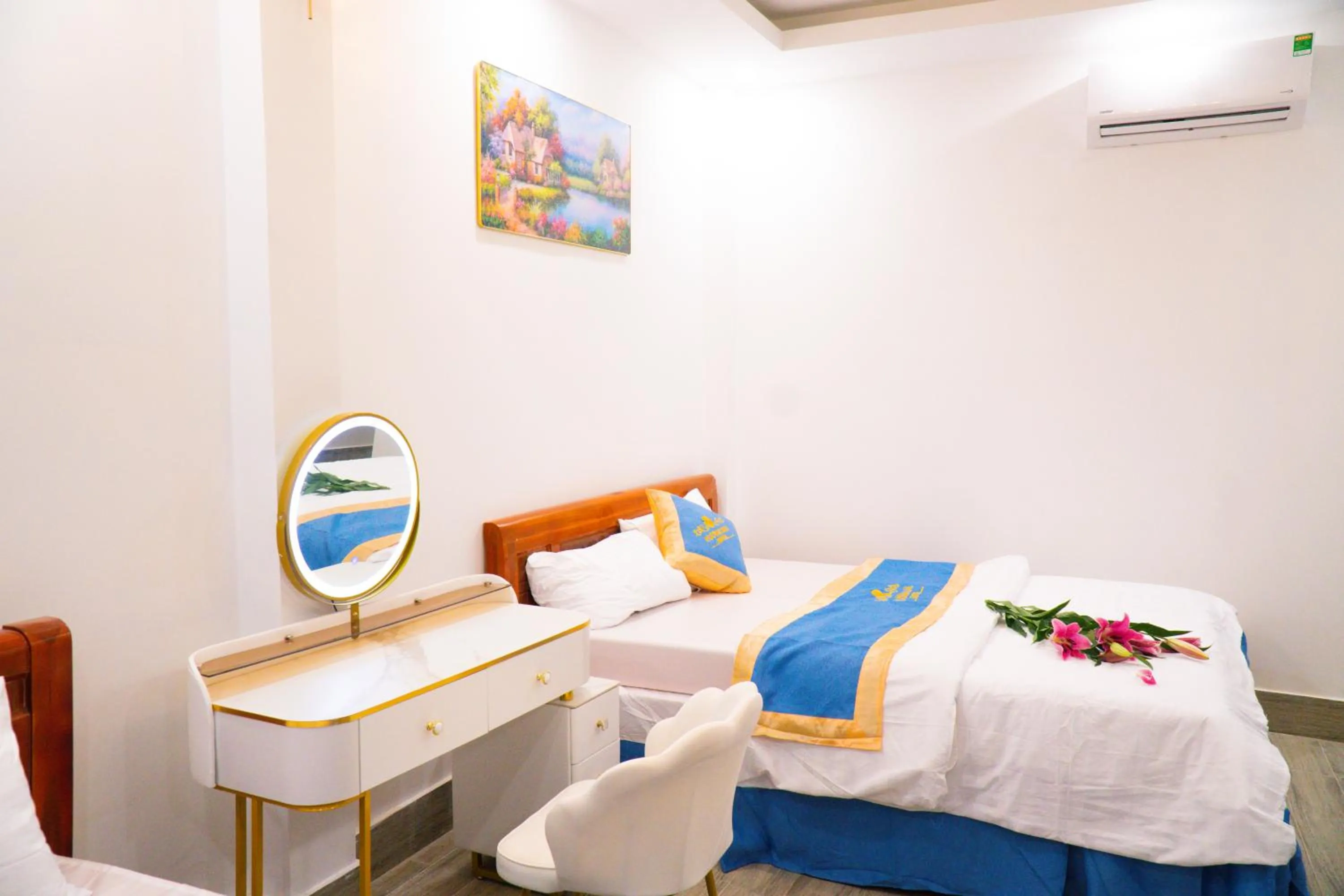 Bed in Huong Mai Hotel