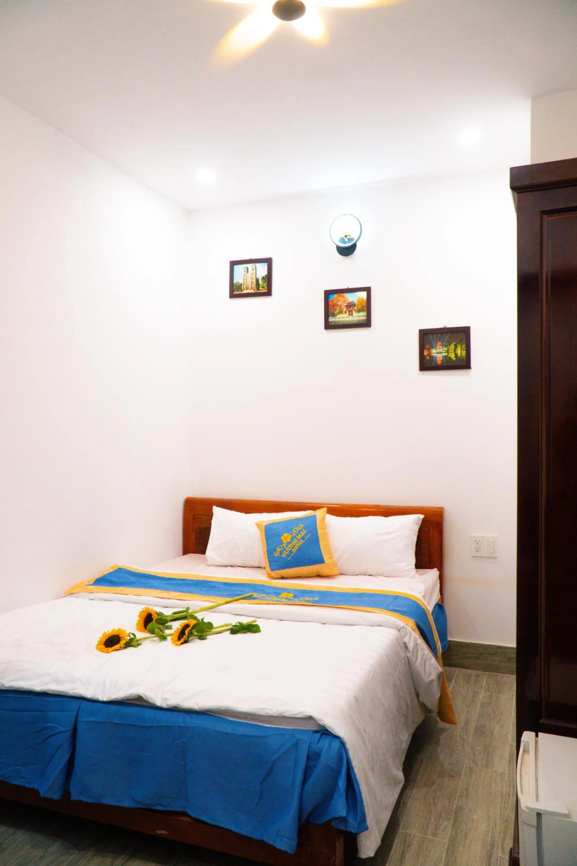 Bed in Huong Mai Hotel