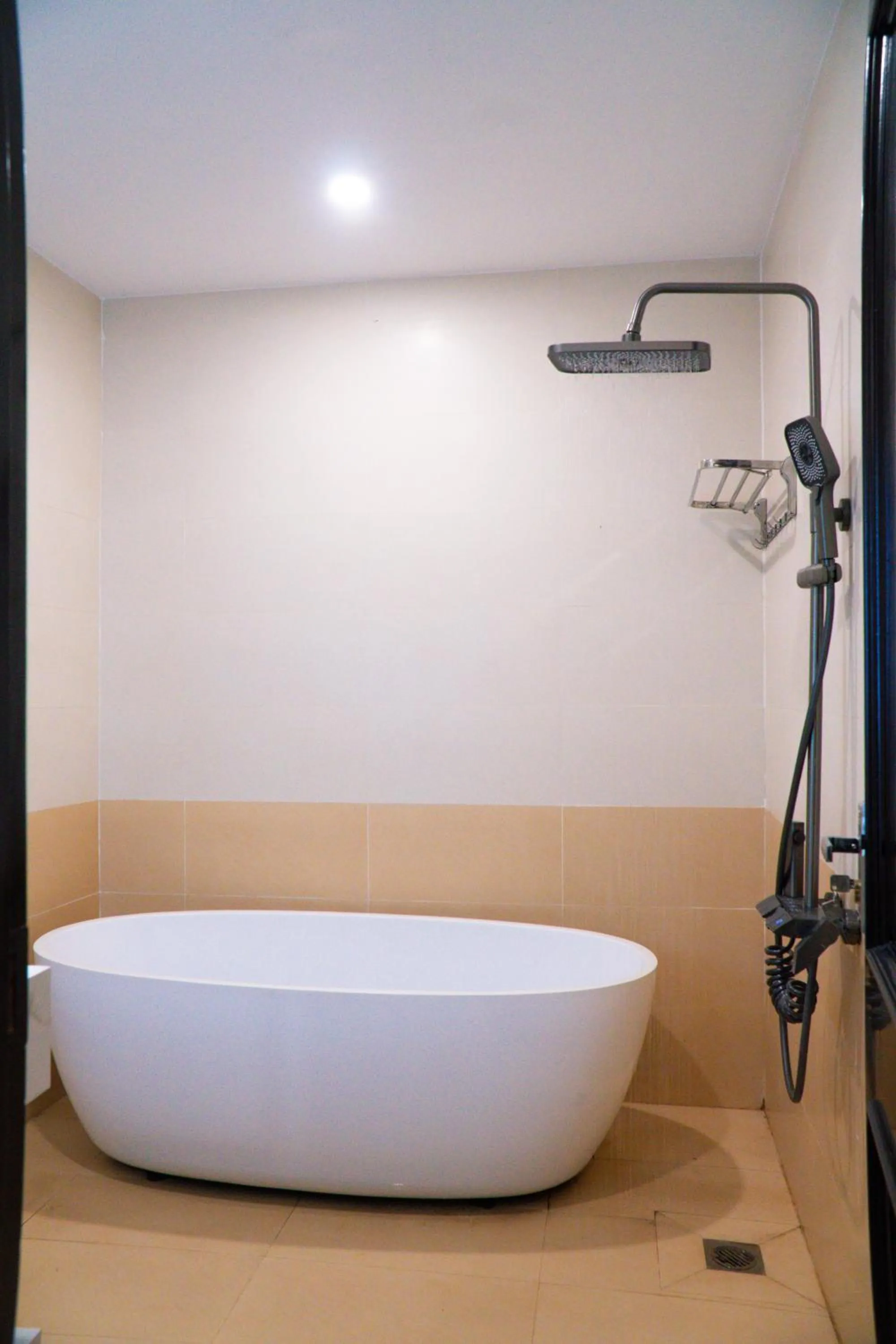 Bathroom in Huong Mai Hotel
