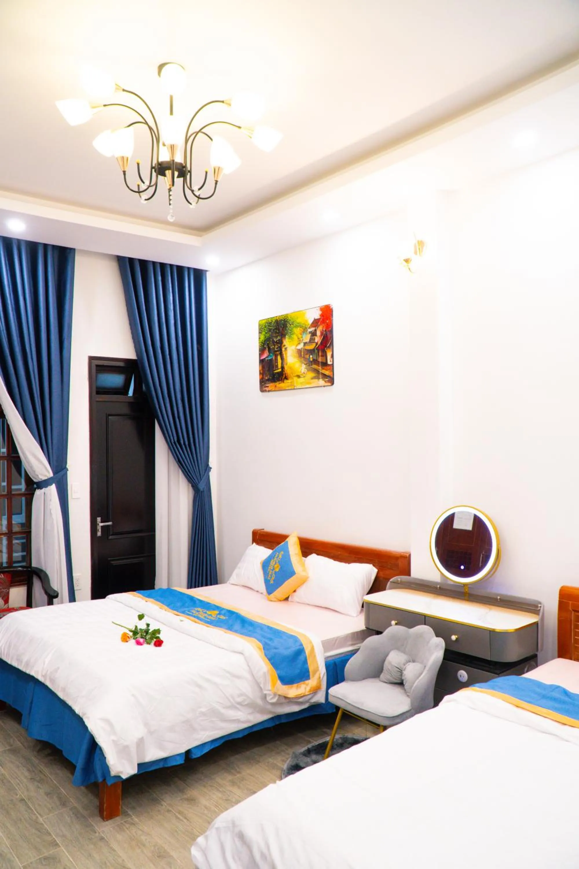 Bedroom, Bed in Huong Mai Hotel