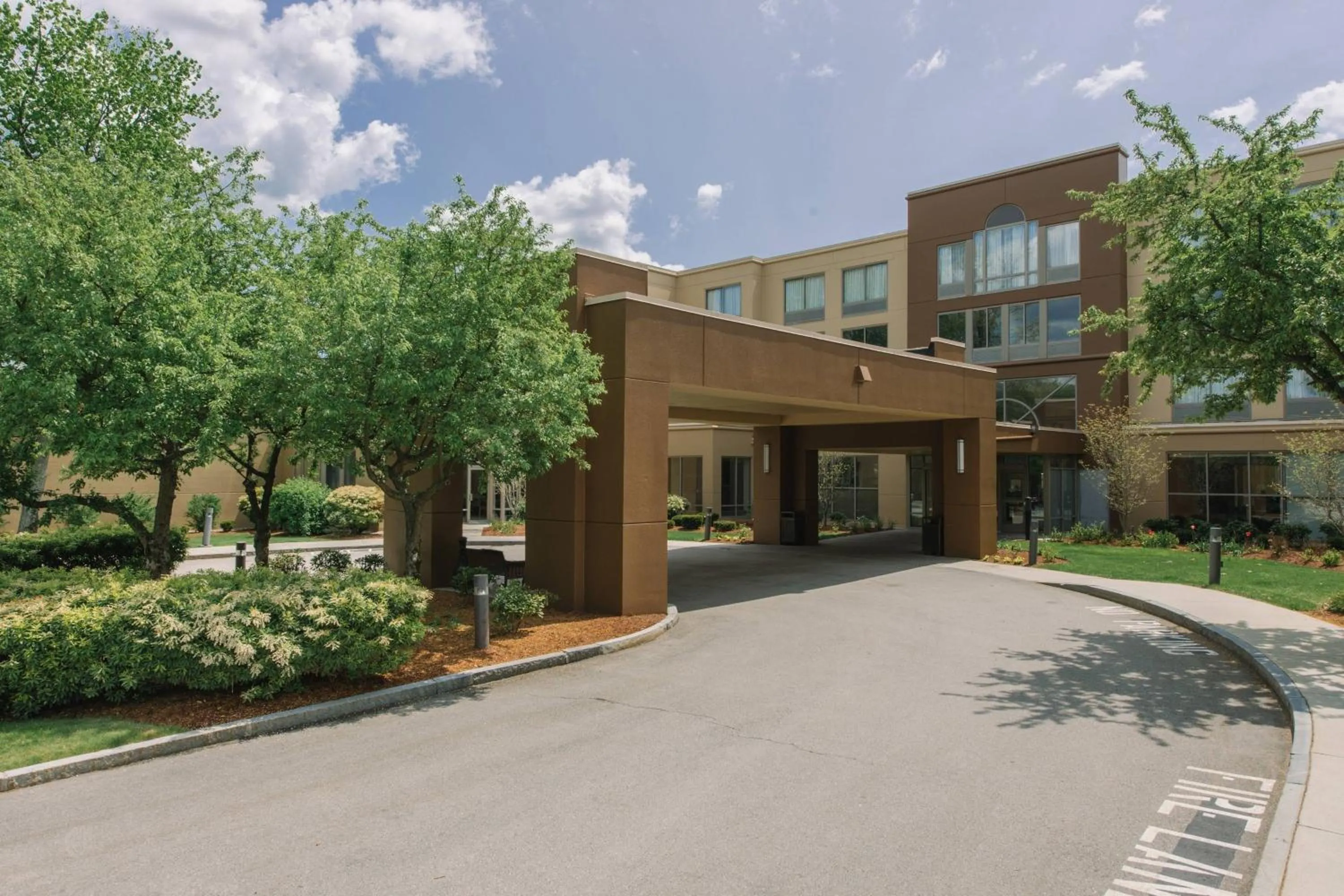 Property building in Courtyard by Marriott Nashua