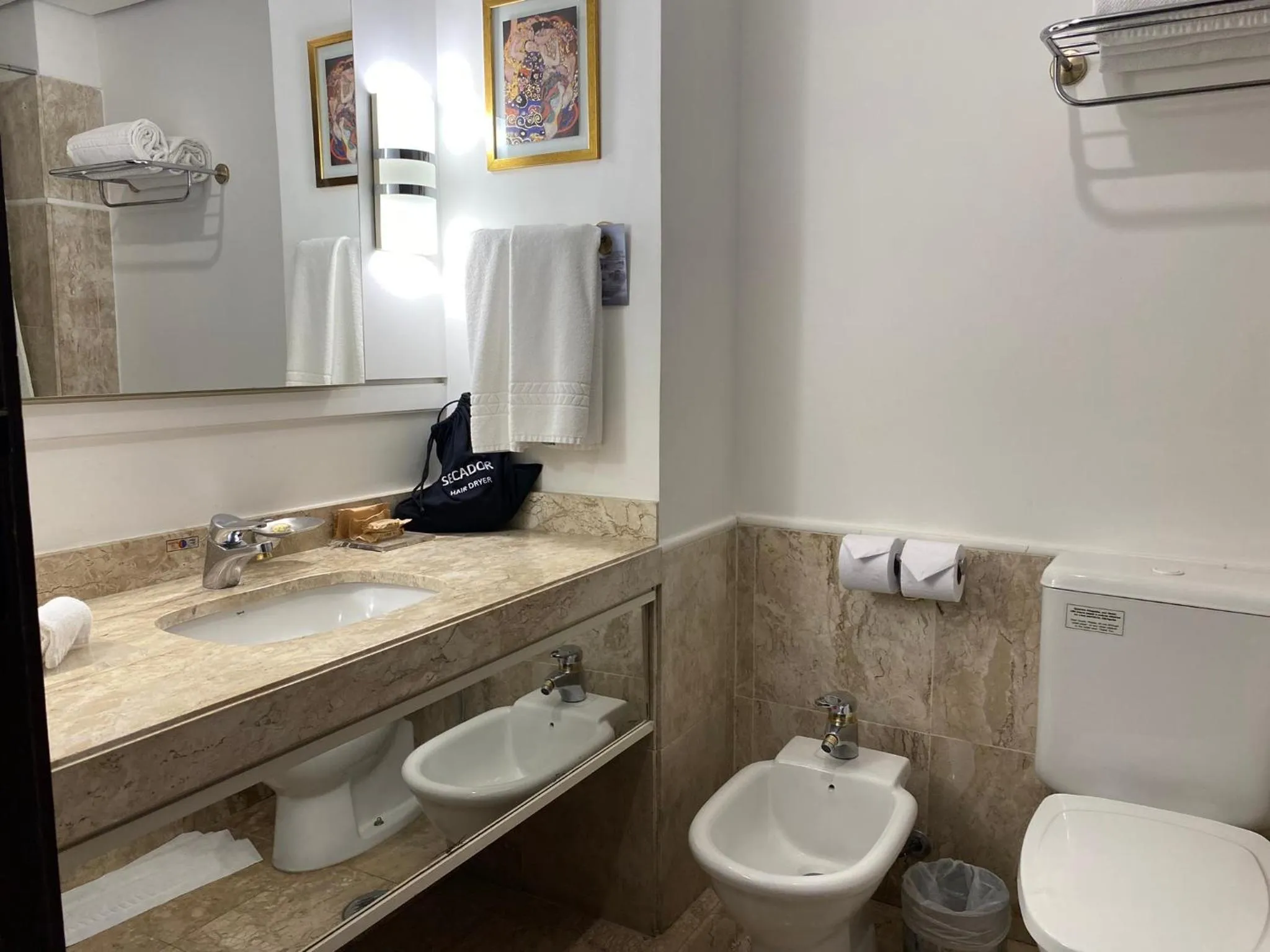 Bathroom in Radisson Alphaville