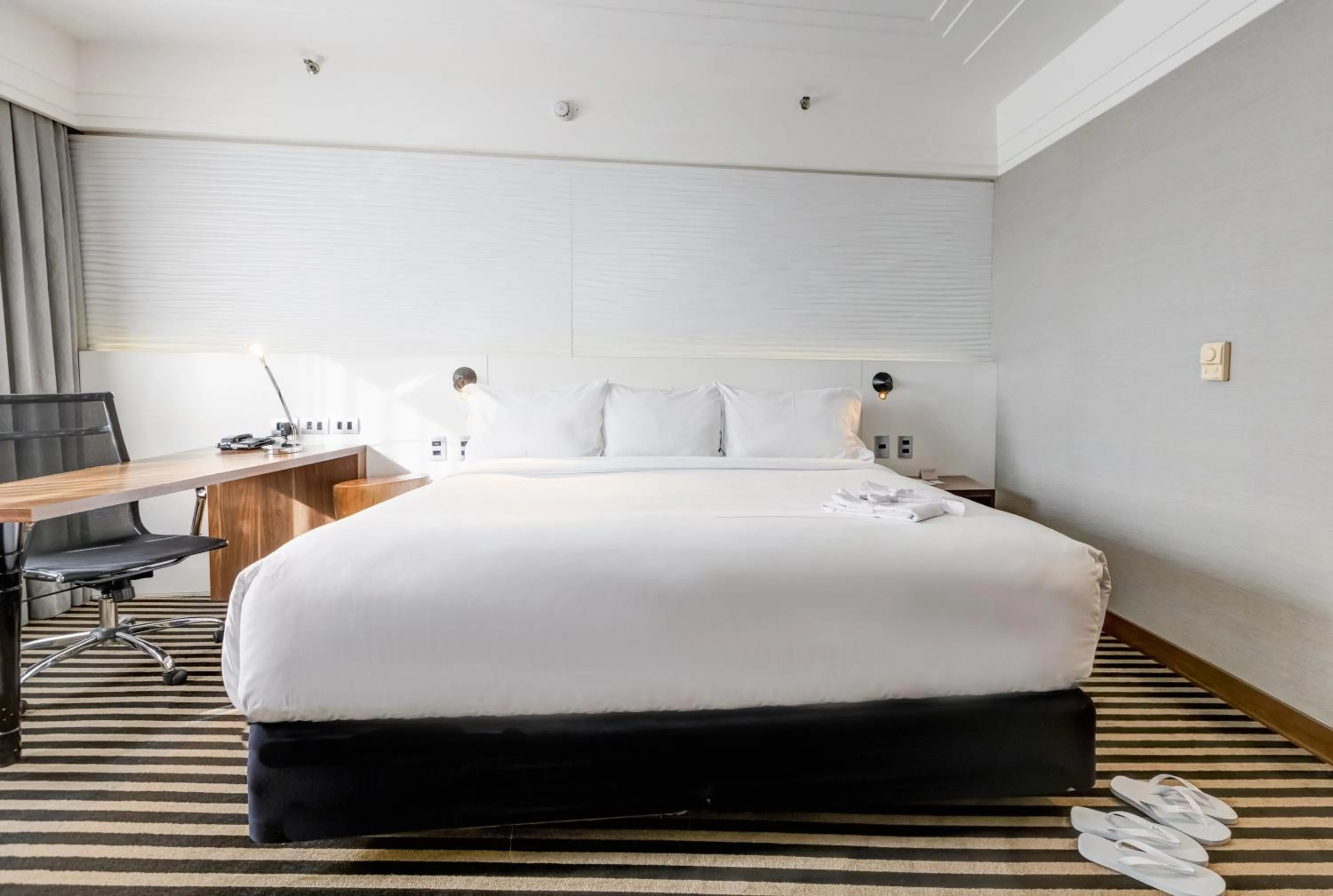 Bed in Radisson Alphaville