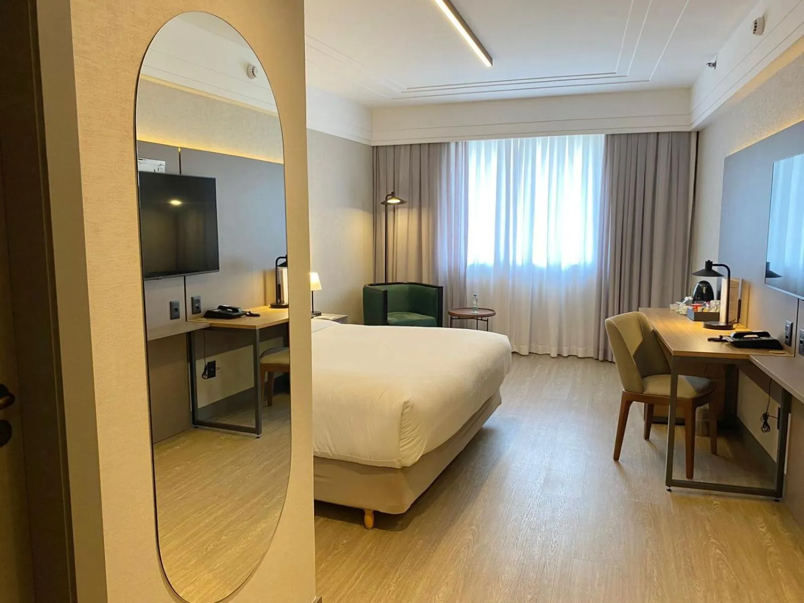 Photo of the whole room, Bed in Radisson Alphaville