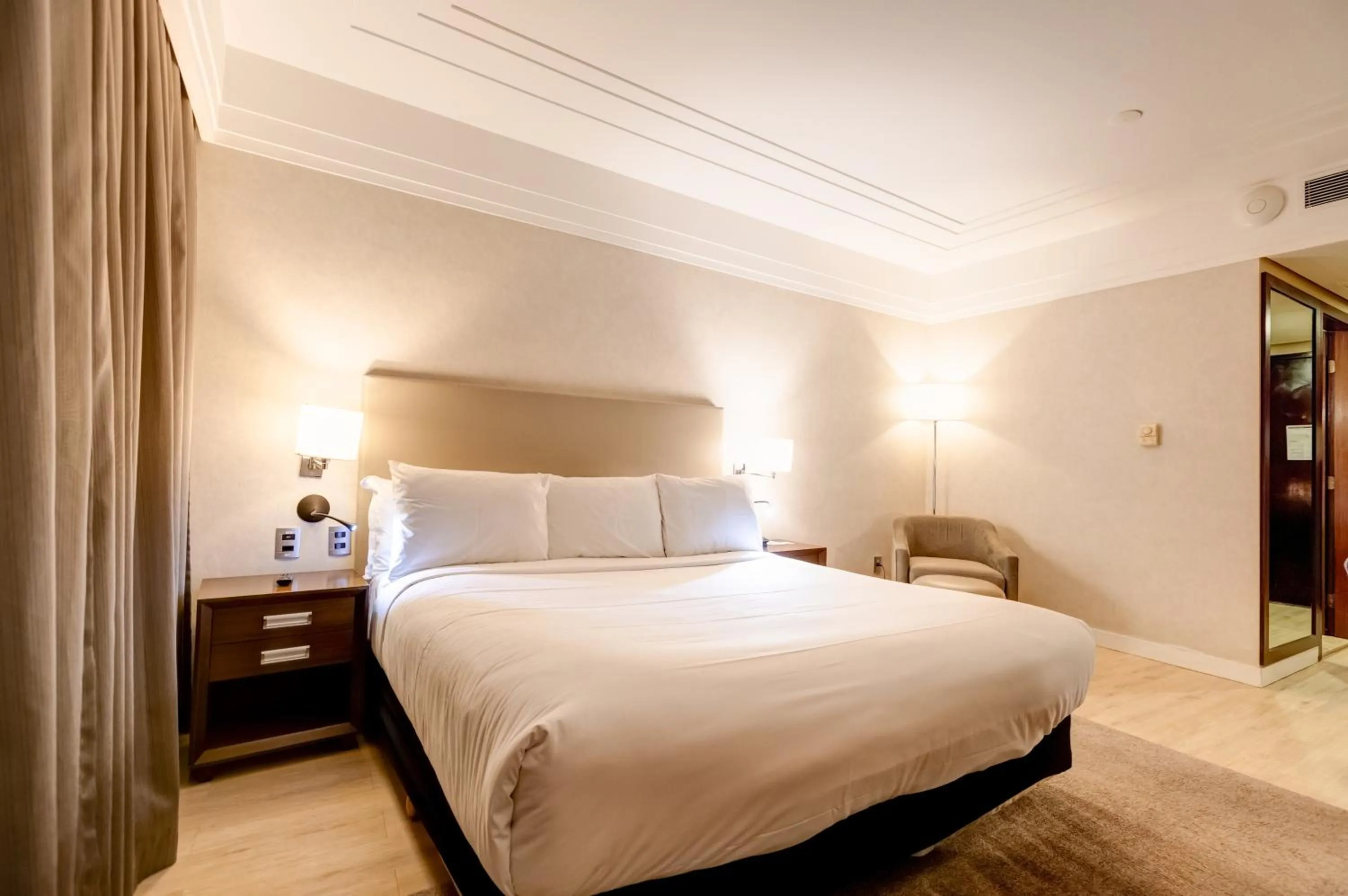 Bed in Radisson Alphaville