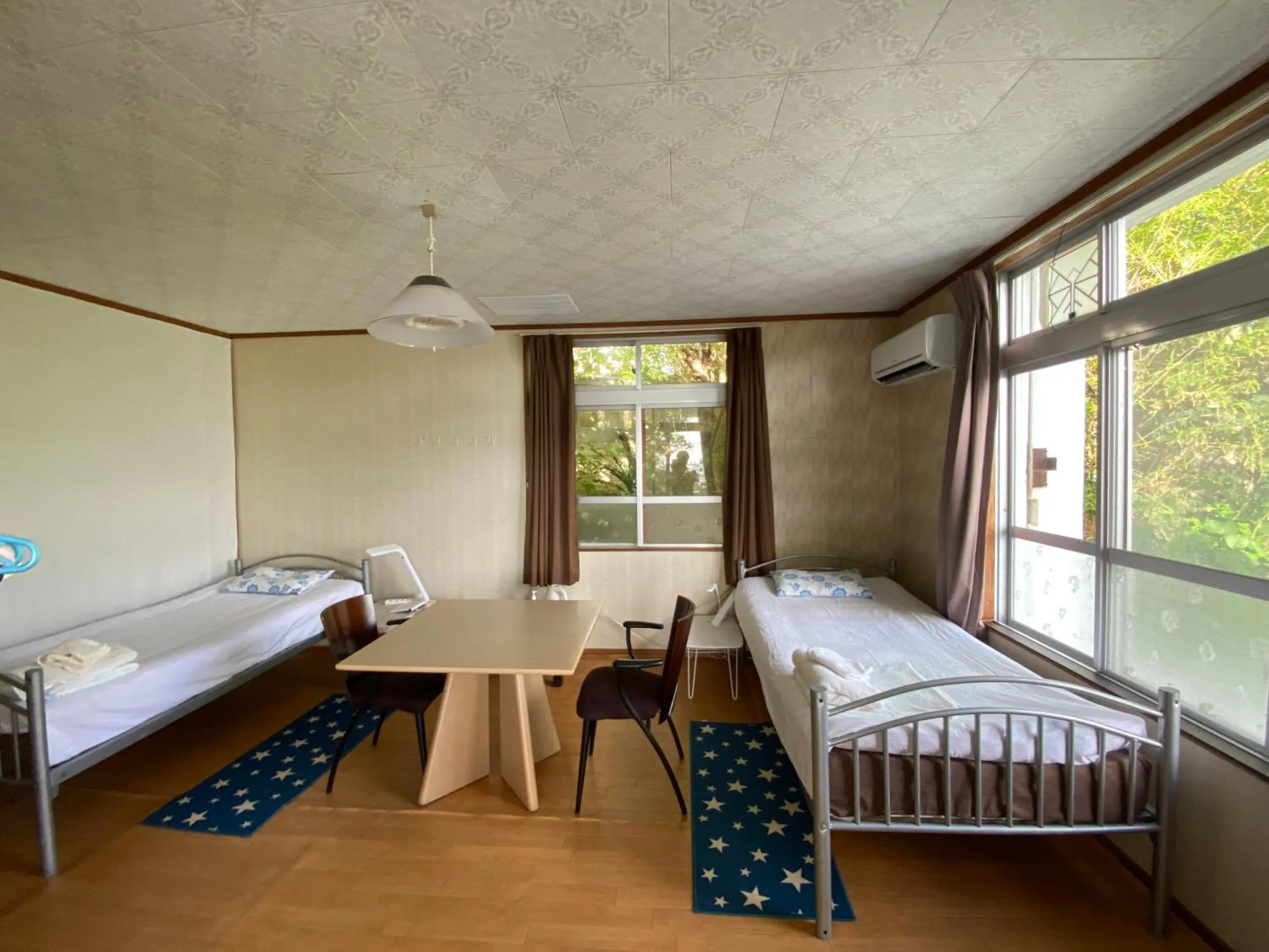 Photo of the whole room, Bed in Body Balance House