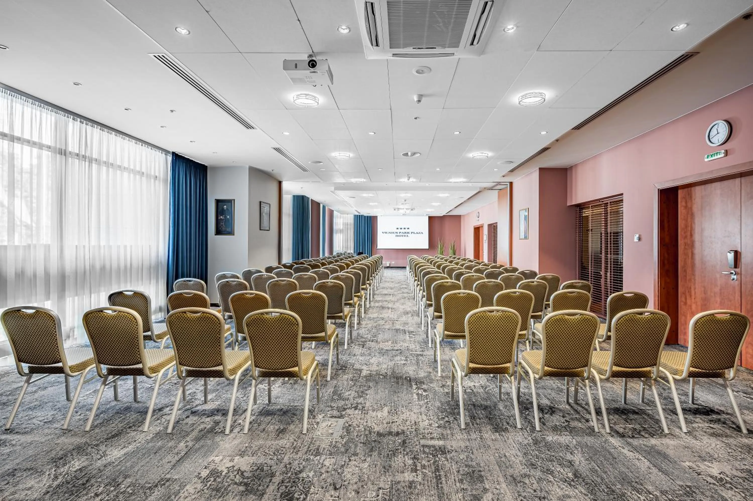 Meeting/conference room in VILNIUS PARK PLAZA HOTEL, Restaurant & Terrace, Panorama Bar, Conference & Banquet Center
