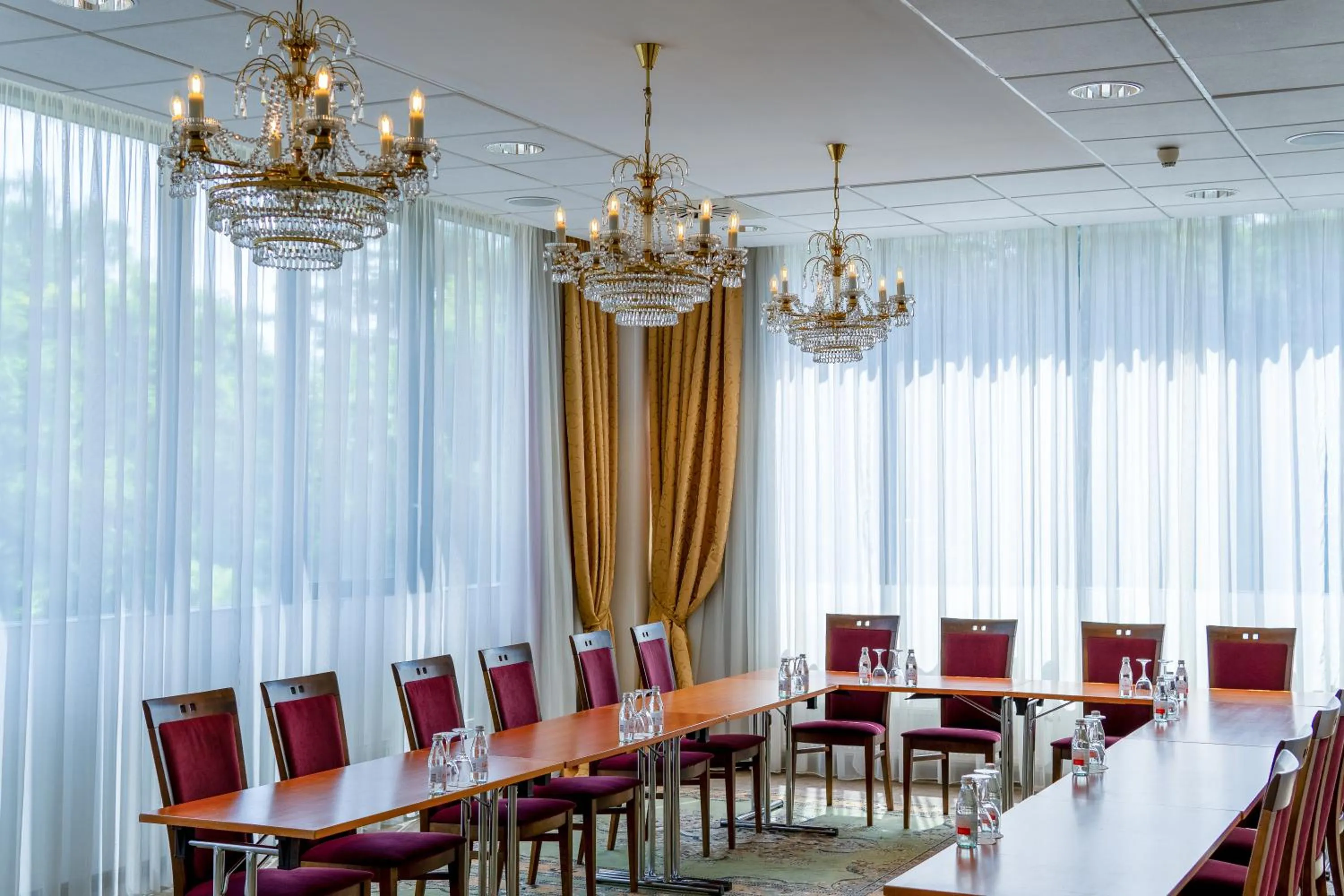 Meeting/conference room in VILNIUS PARK PLAZA HOTEL, Restaurant & Terrace, Panorama Bar, Conference & Banquet Center