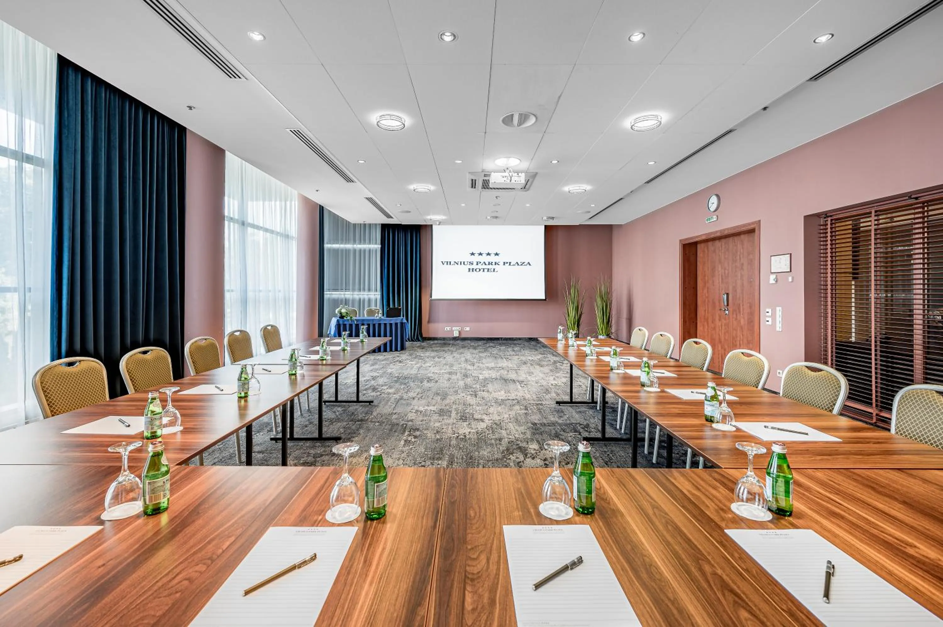 Meeting/conference room in VILNIUS PARK PLAZA HOTEL, Restaurant & Terrace, Panorama Bar, Conference & Banquet Center