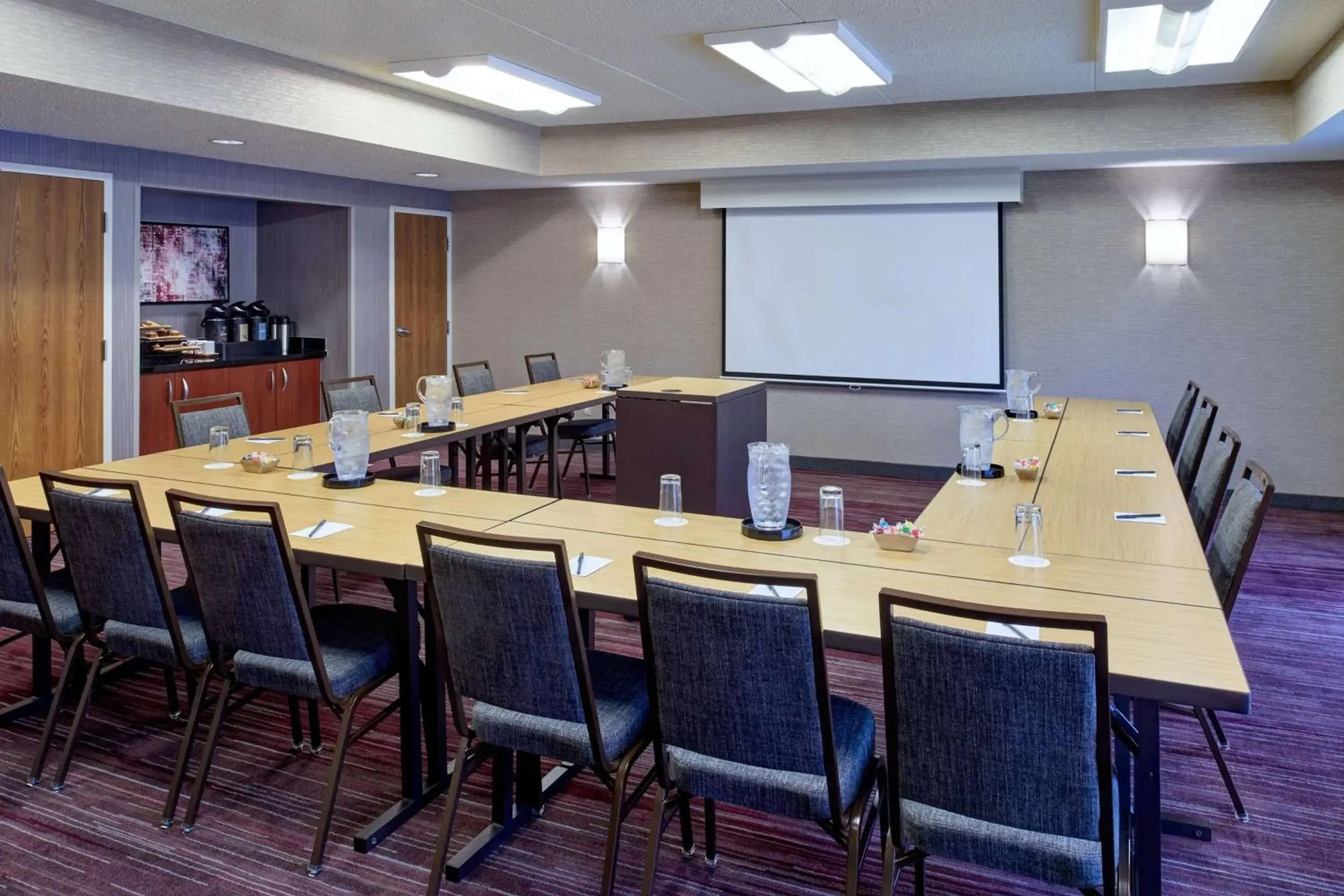 View (from property/room) in Sonesta Select Minneapolis Eden Prairie View (from property/room) in Sonesta Select Minneapolis Eden Prairie