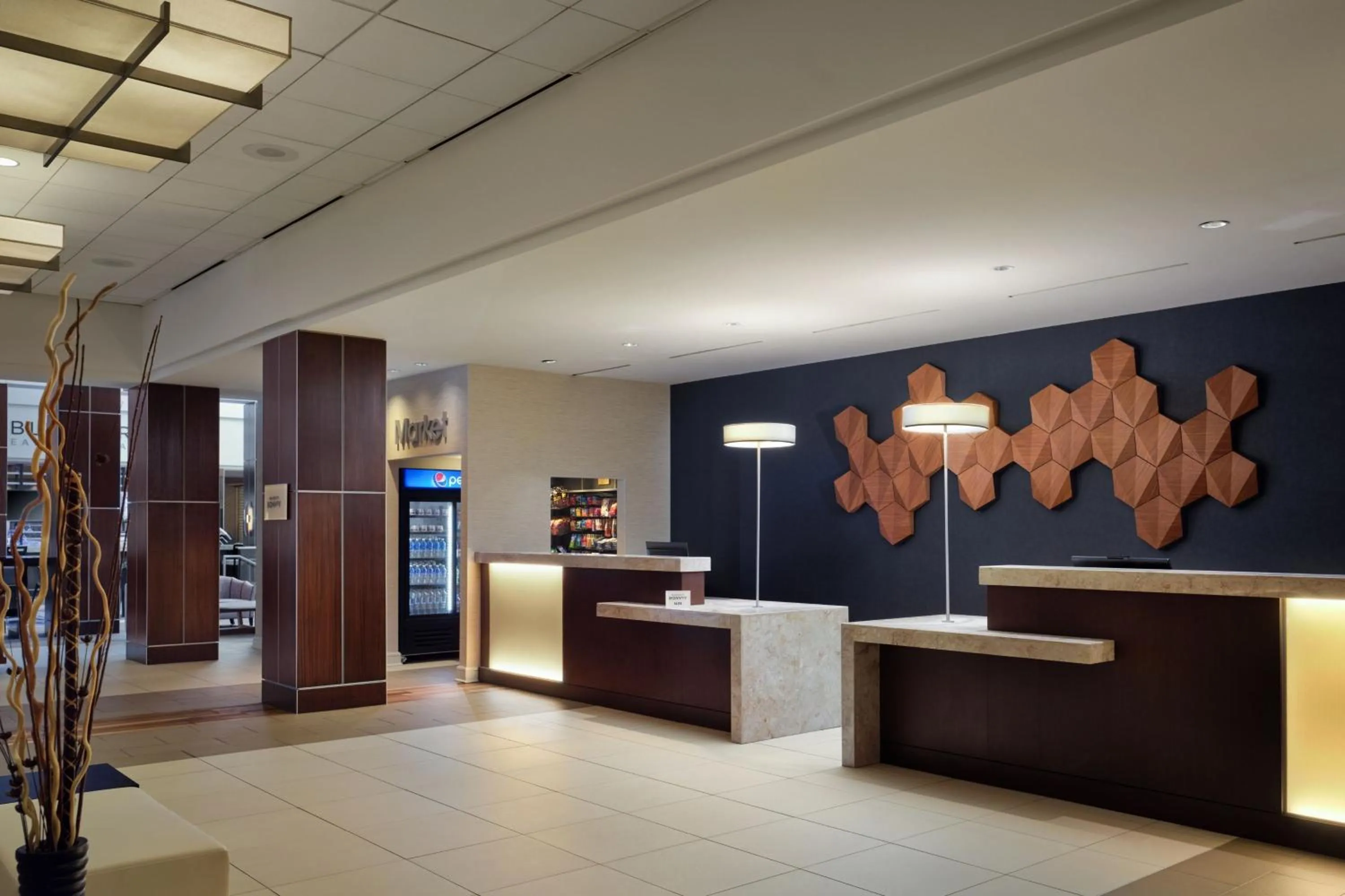 Lobby or reception in Minneapolis Marriott Southwest