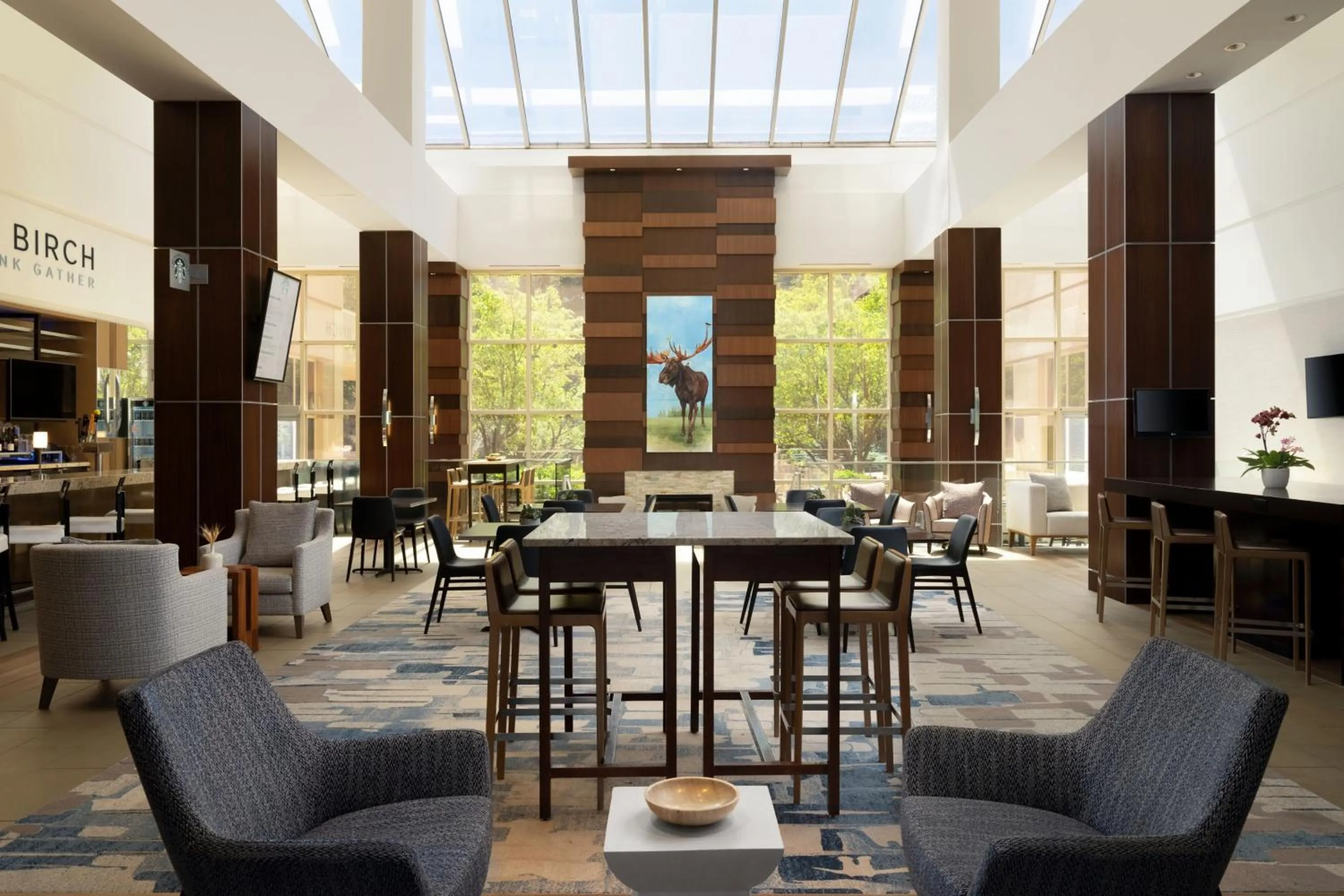 Lobby or reception in Minneapolis Marriott Southwest