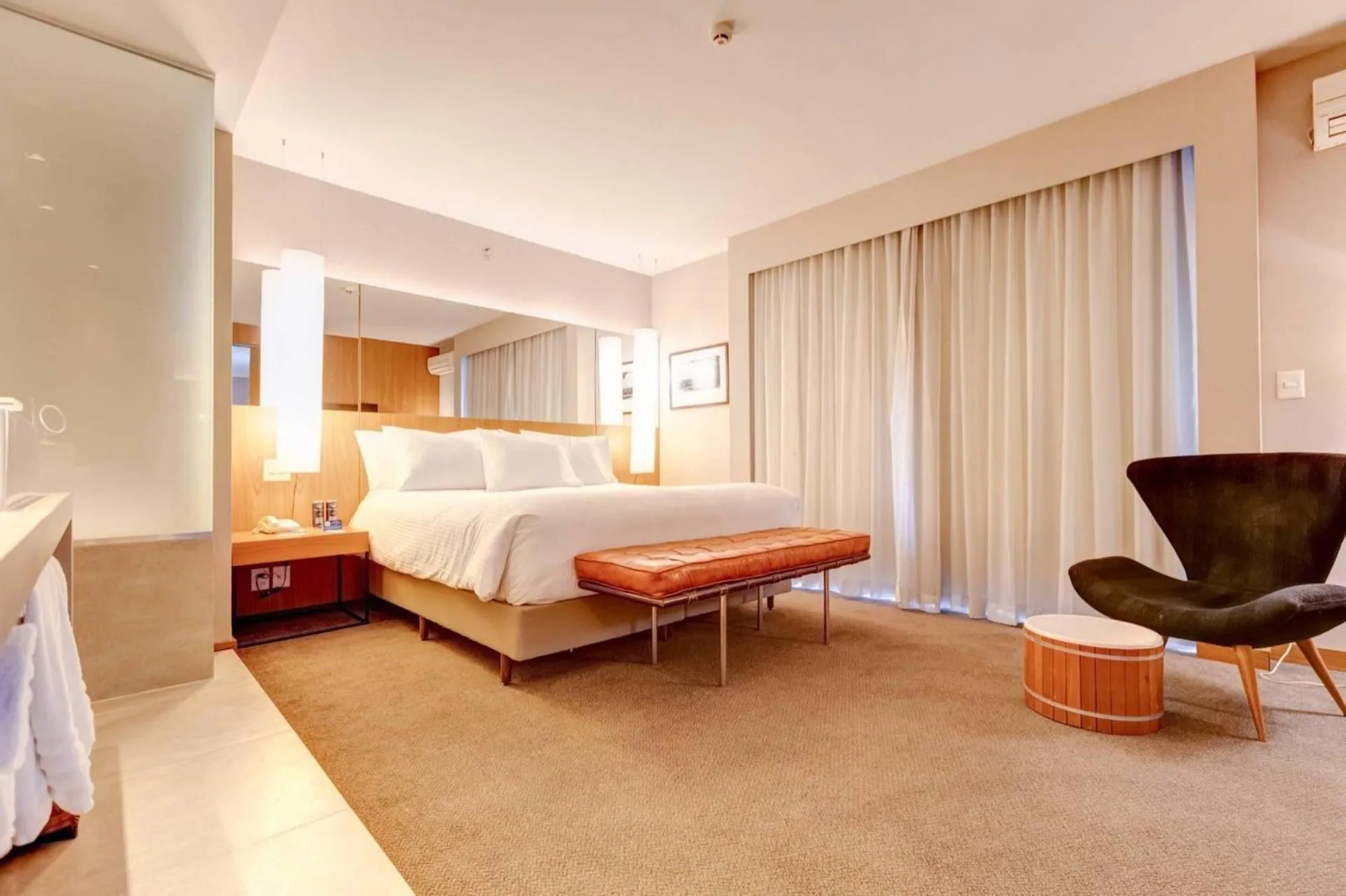 Bedroom, Bed in Radisson Blu São Paulo