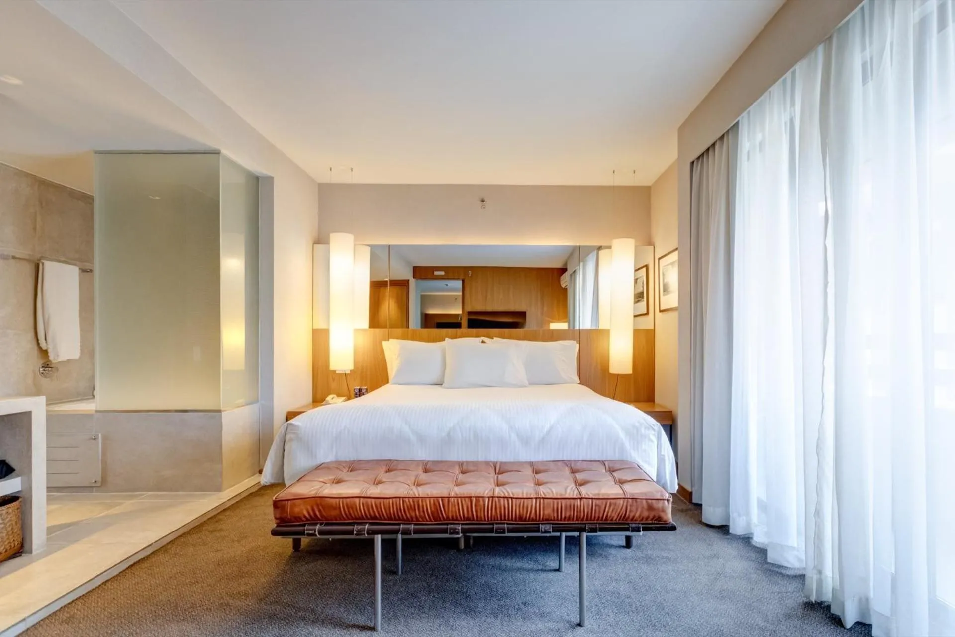 Bed in Radisson Blu São Paulo