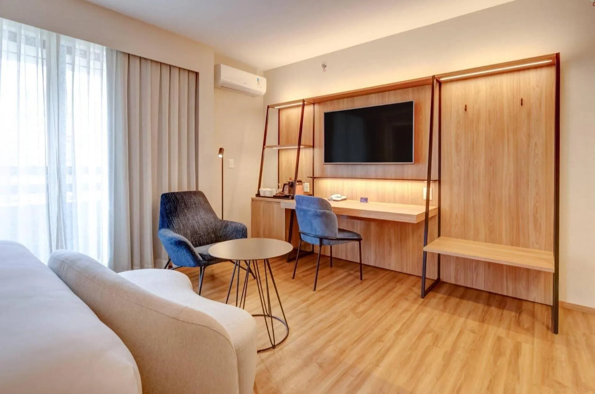 Bedroom in Radisson Blu São Paulo