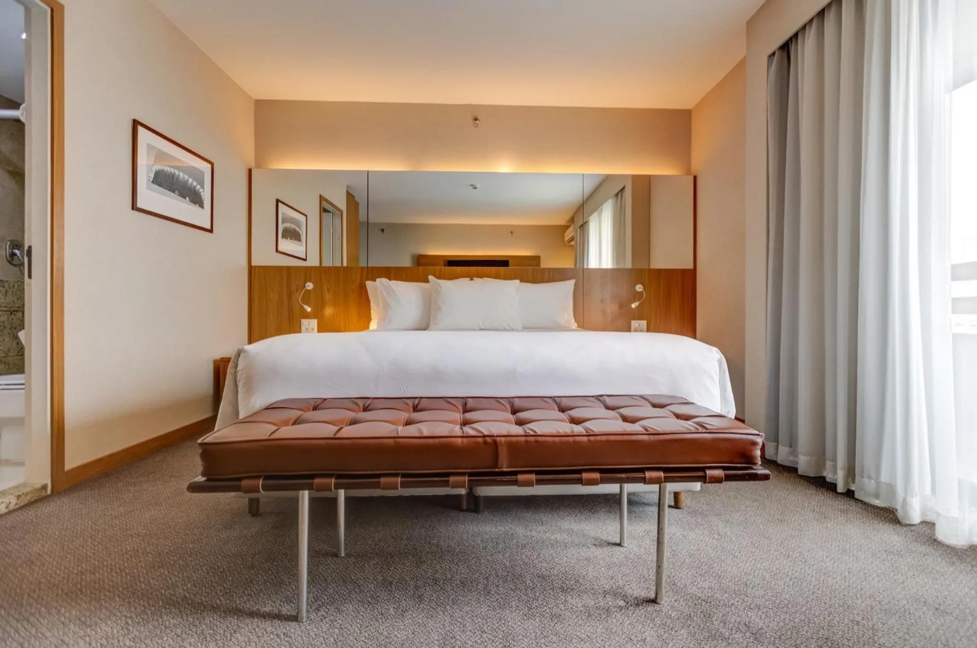 Bed in Radisson Blu São Paulo