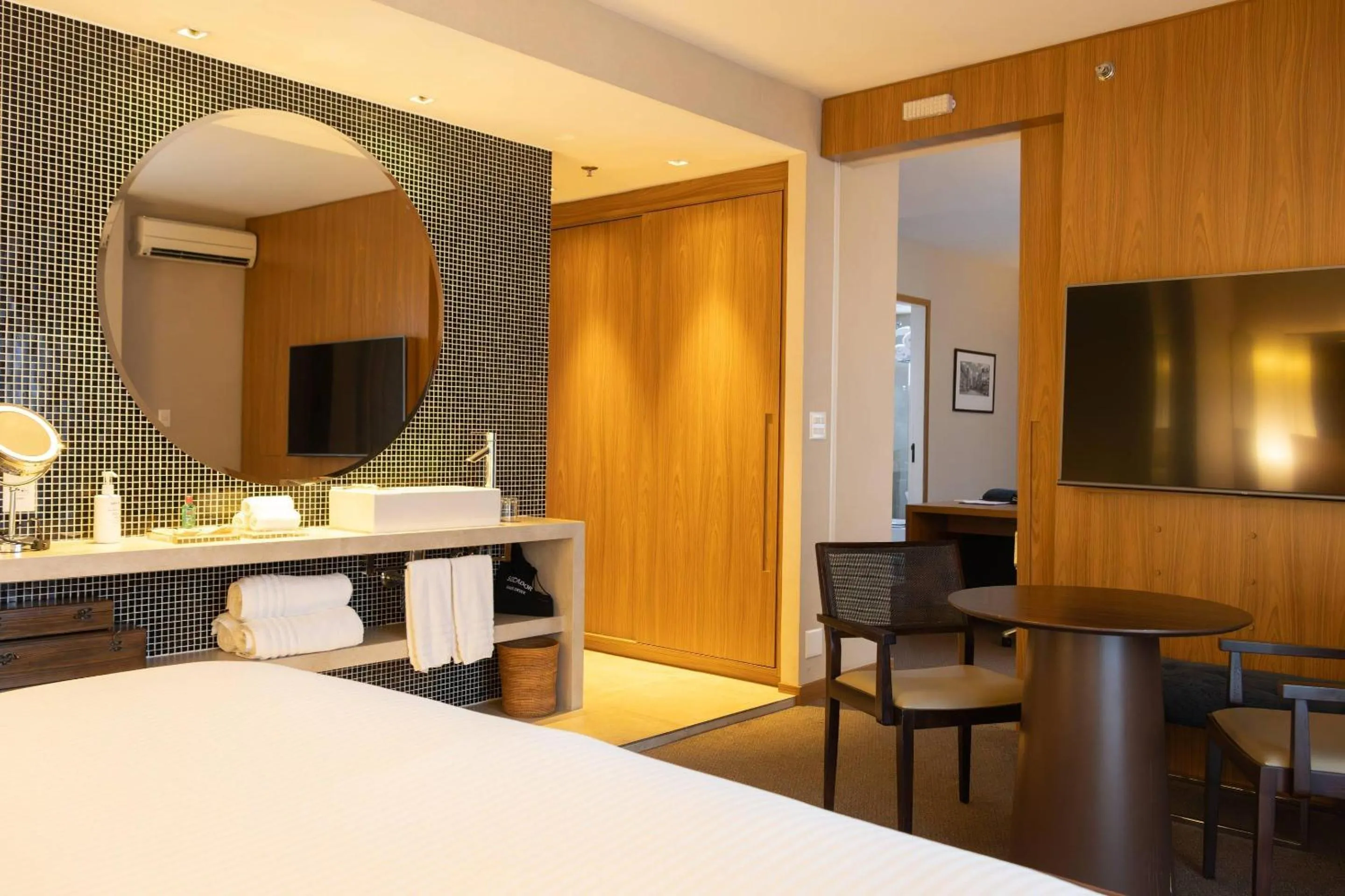 Bedroom, Bed in Radisson Blu São Paulo
