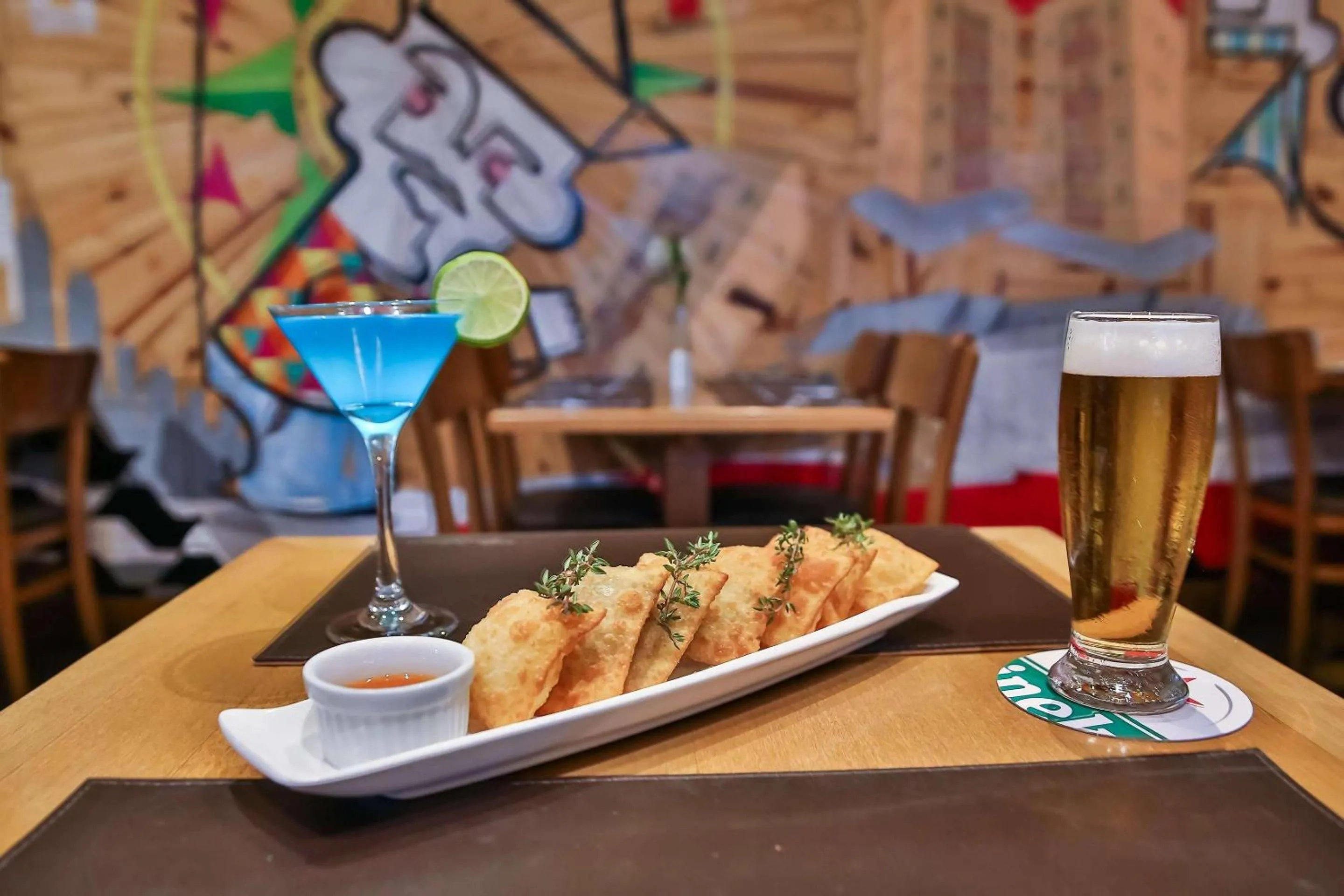 Lounge or bar in Radisson Blu São Paulo