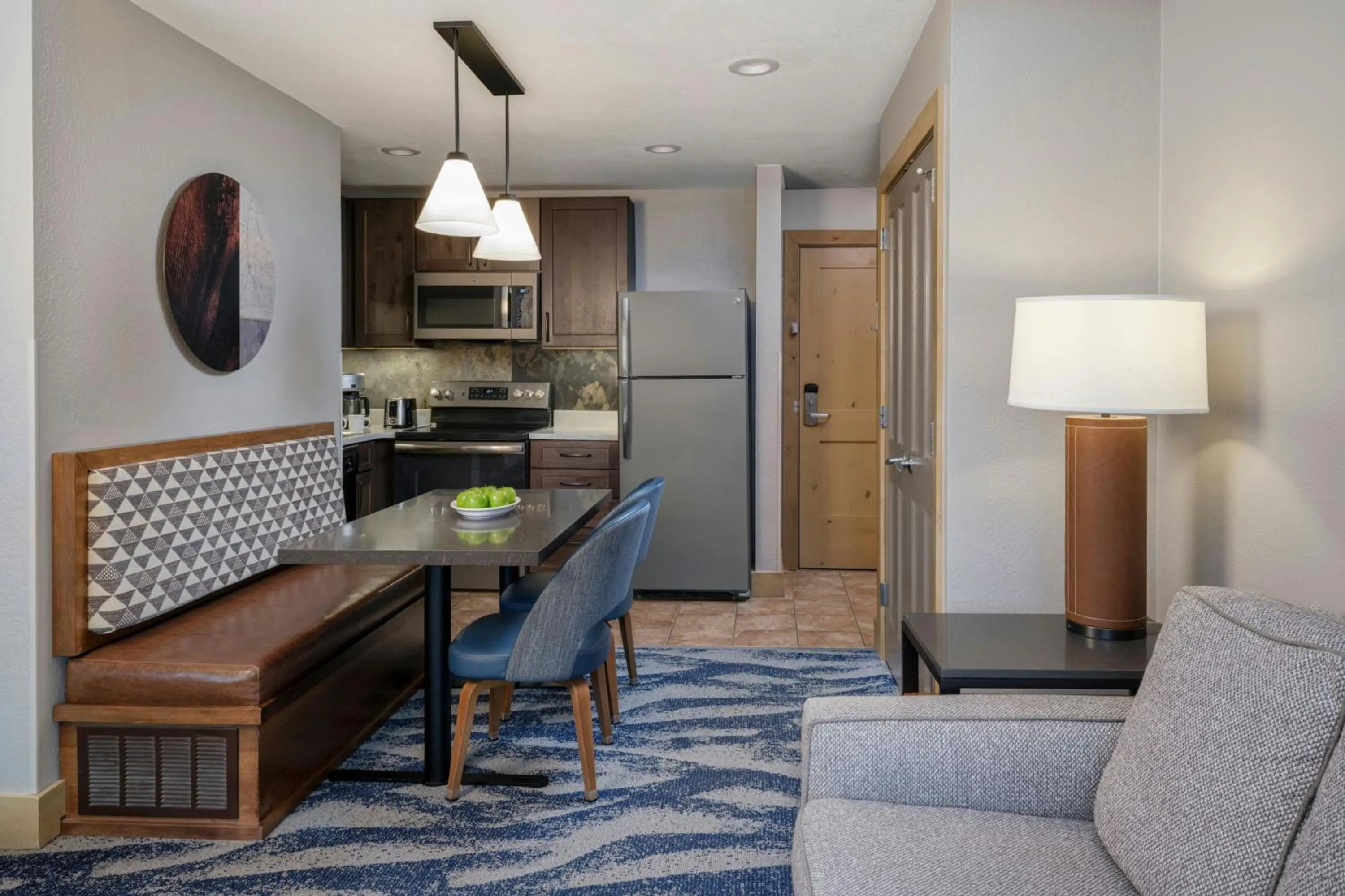 Living room in Marriott's Mountain Valley Lodge at Breckenridge