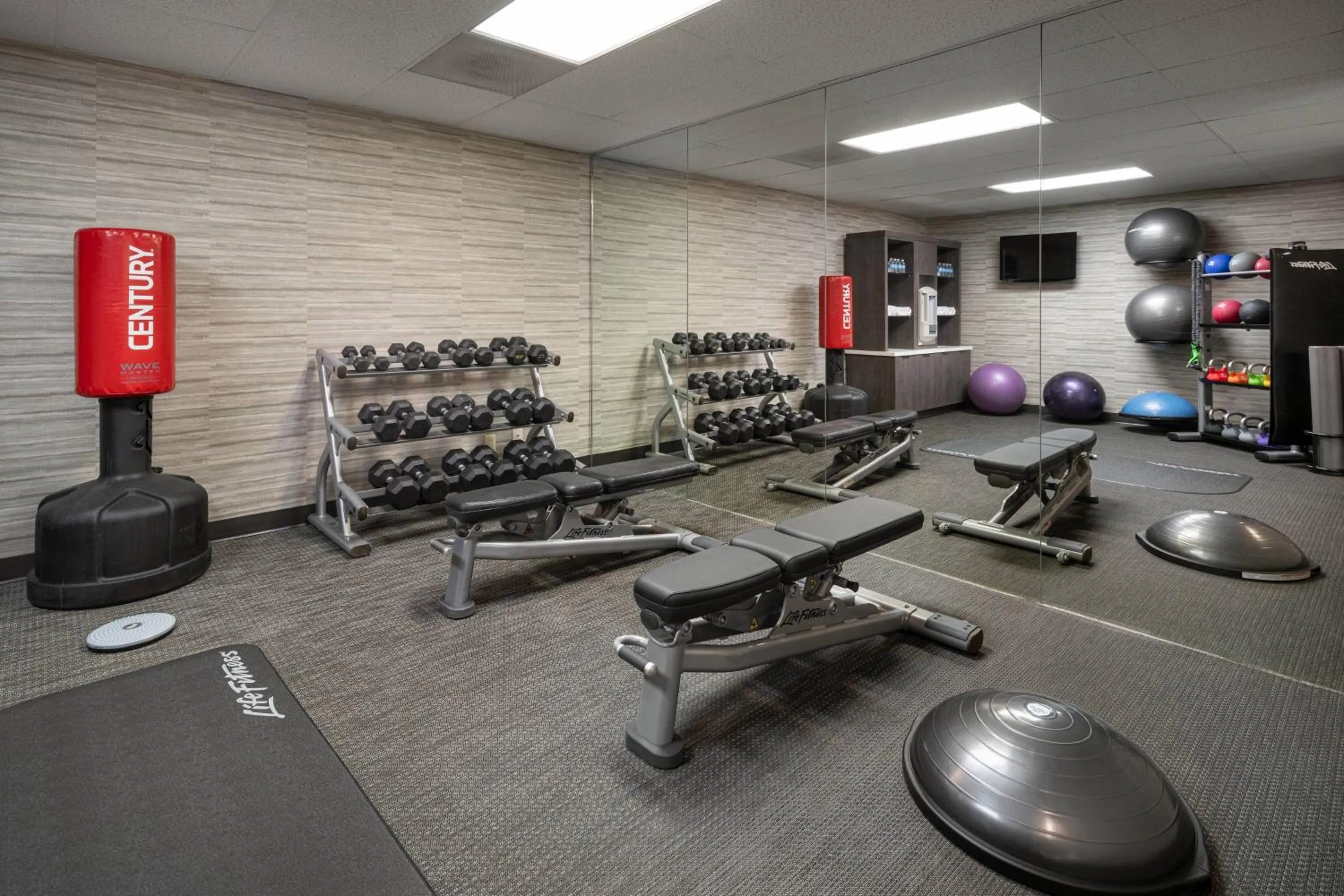 Fitness centre/facilities in Courtyard Sacramento Rancho Cordova