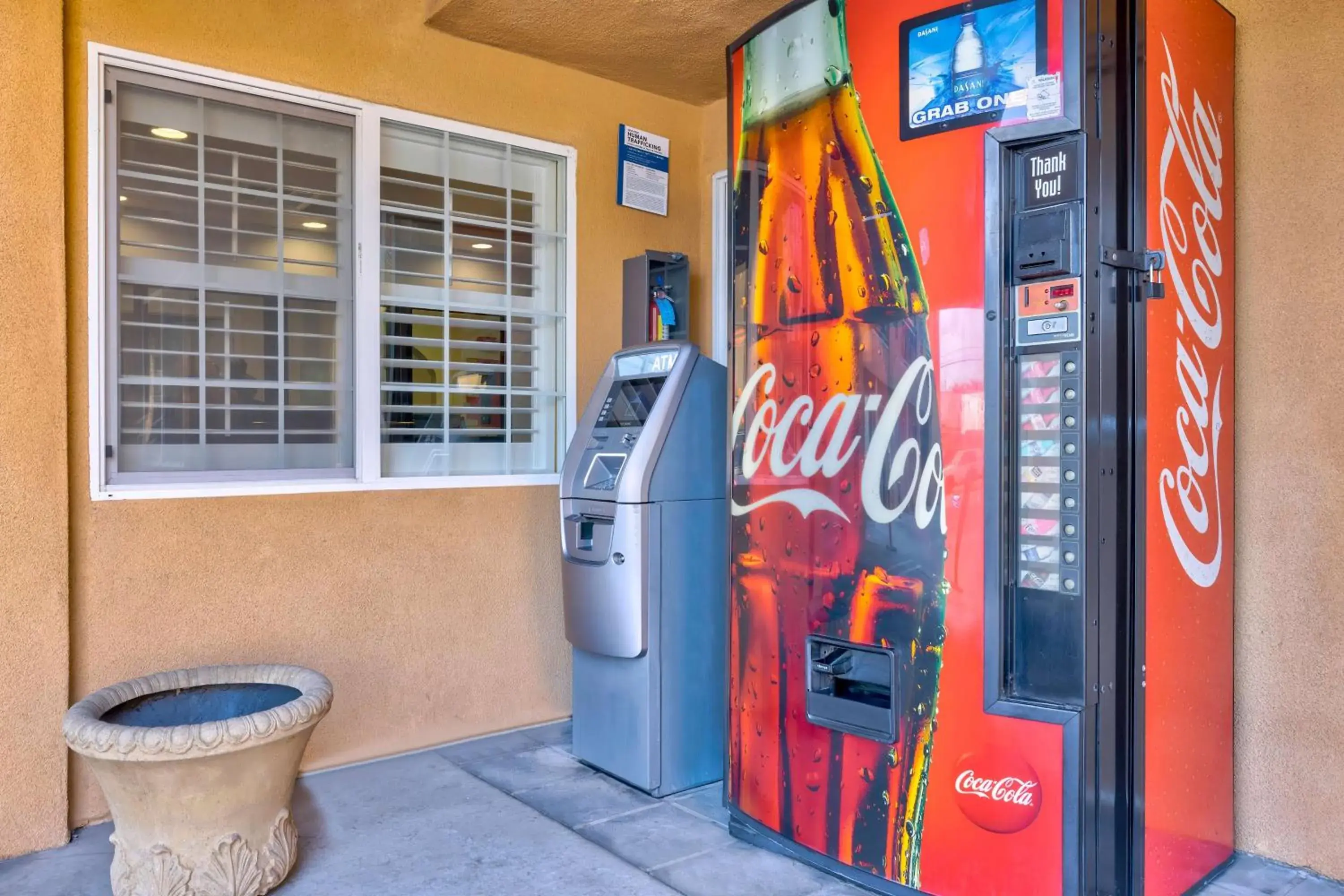 Property building in Motel 6 South Gate CA Property building in Motel 6 South Gate CA