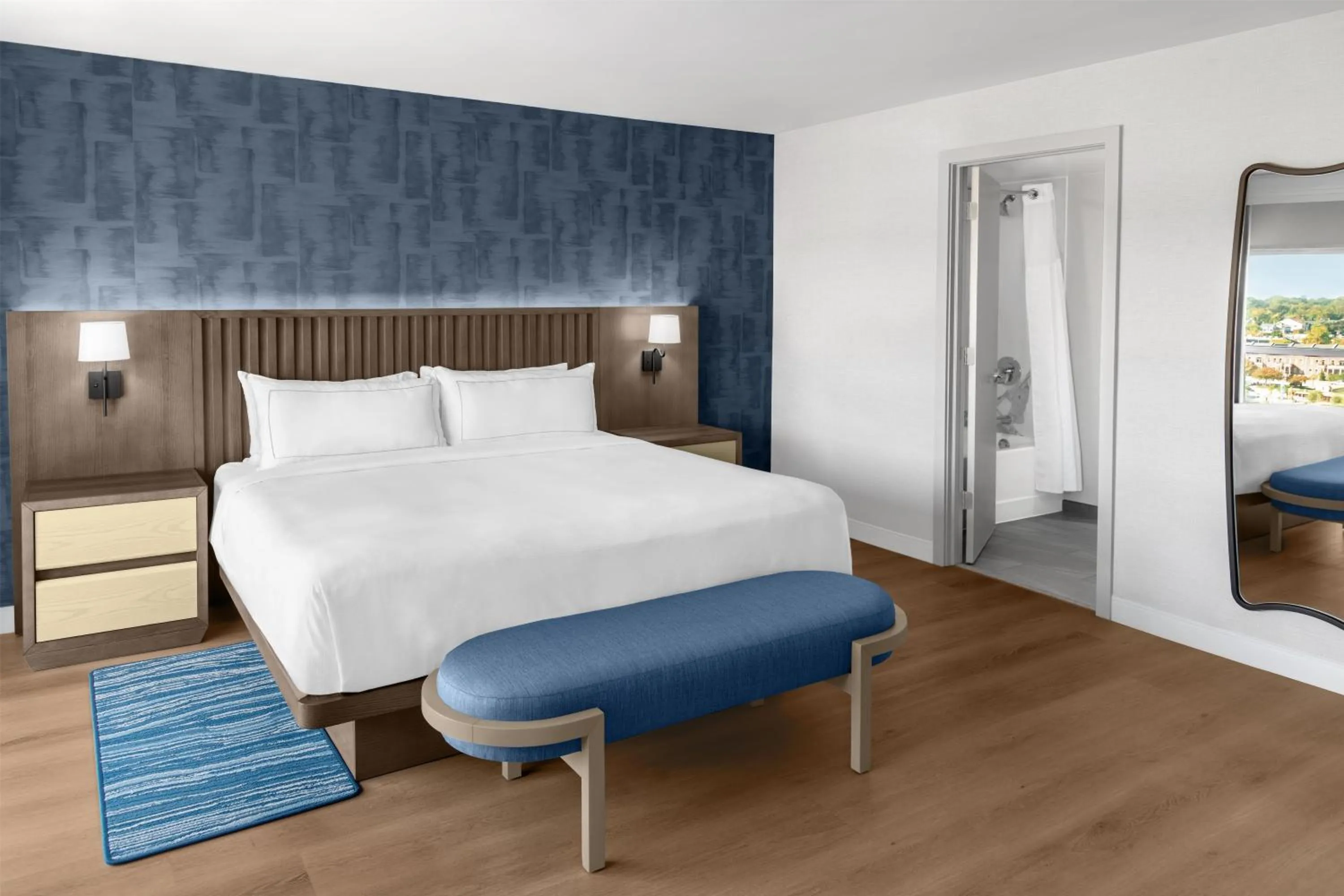 Bed in DoubleTree by Hilton Hotel South Bend