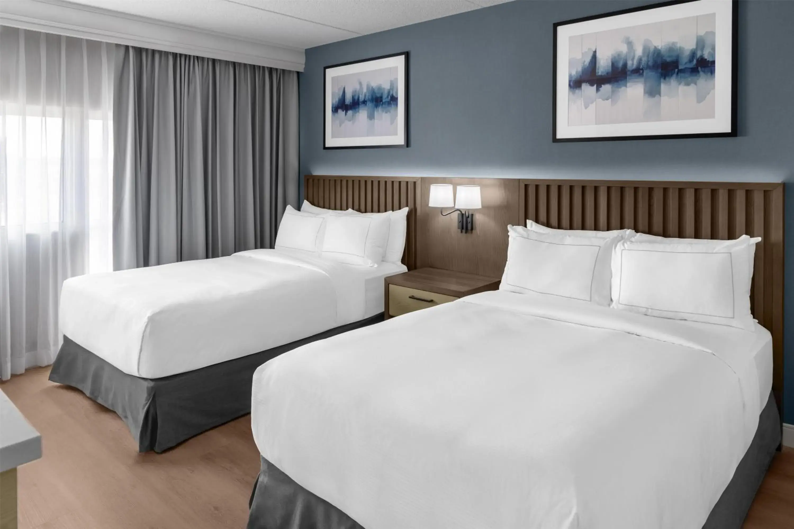 Bed in DoubleTree by Hilton Hotel South Bend Bed in DoubleTree by Hilton Hotel South Bend