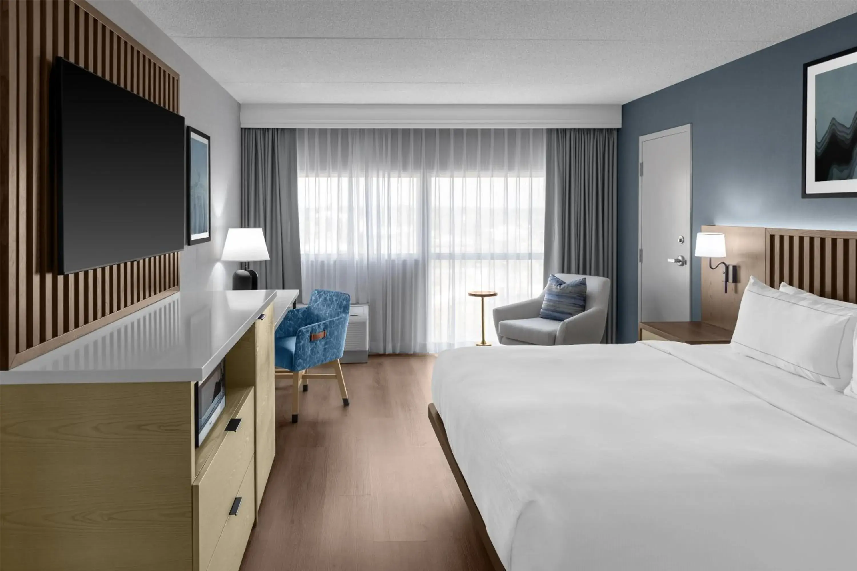 King Room - Non-Smoking in DoubleTree by Hilton Hotel South Bend King Room - Non-Smoking in DoubleTree by Hilton Hotel South Bend