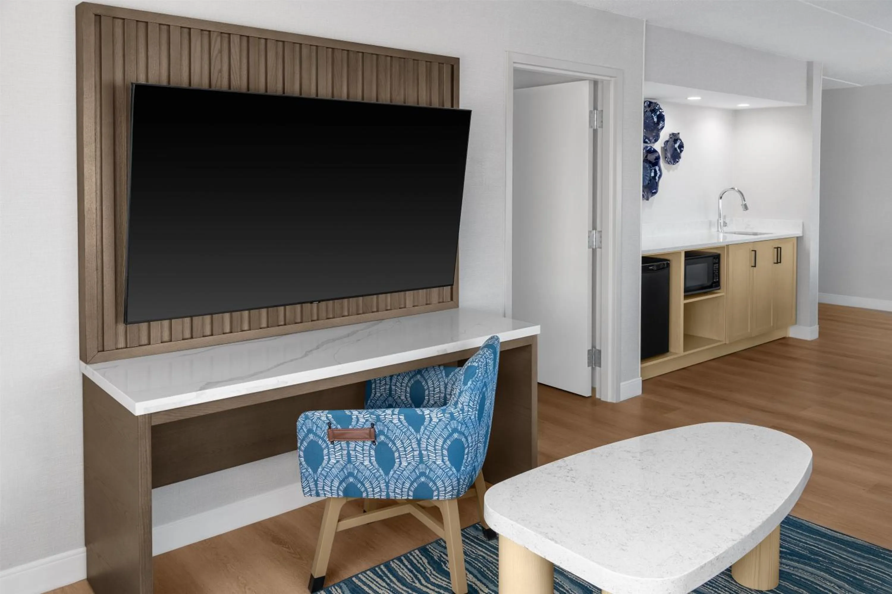 Bedroom in DoubleTree by Hilton Hotel South Bend