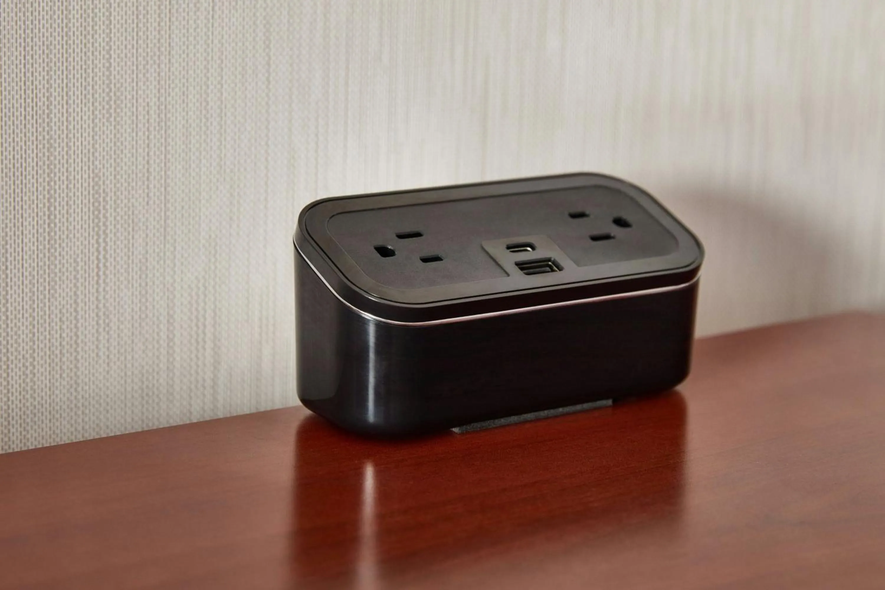 Photo of the whole room in Courtyard St. Louis Creve Coeur