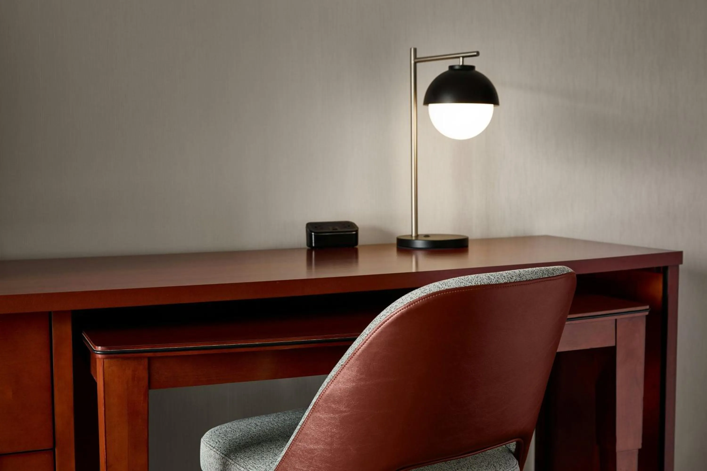 Photo of the whole room in Courtyard St. Louis Creve Coeur