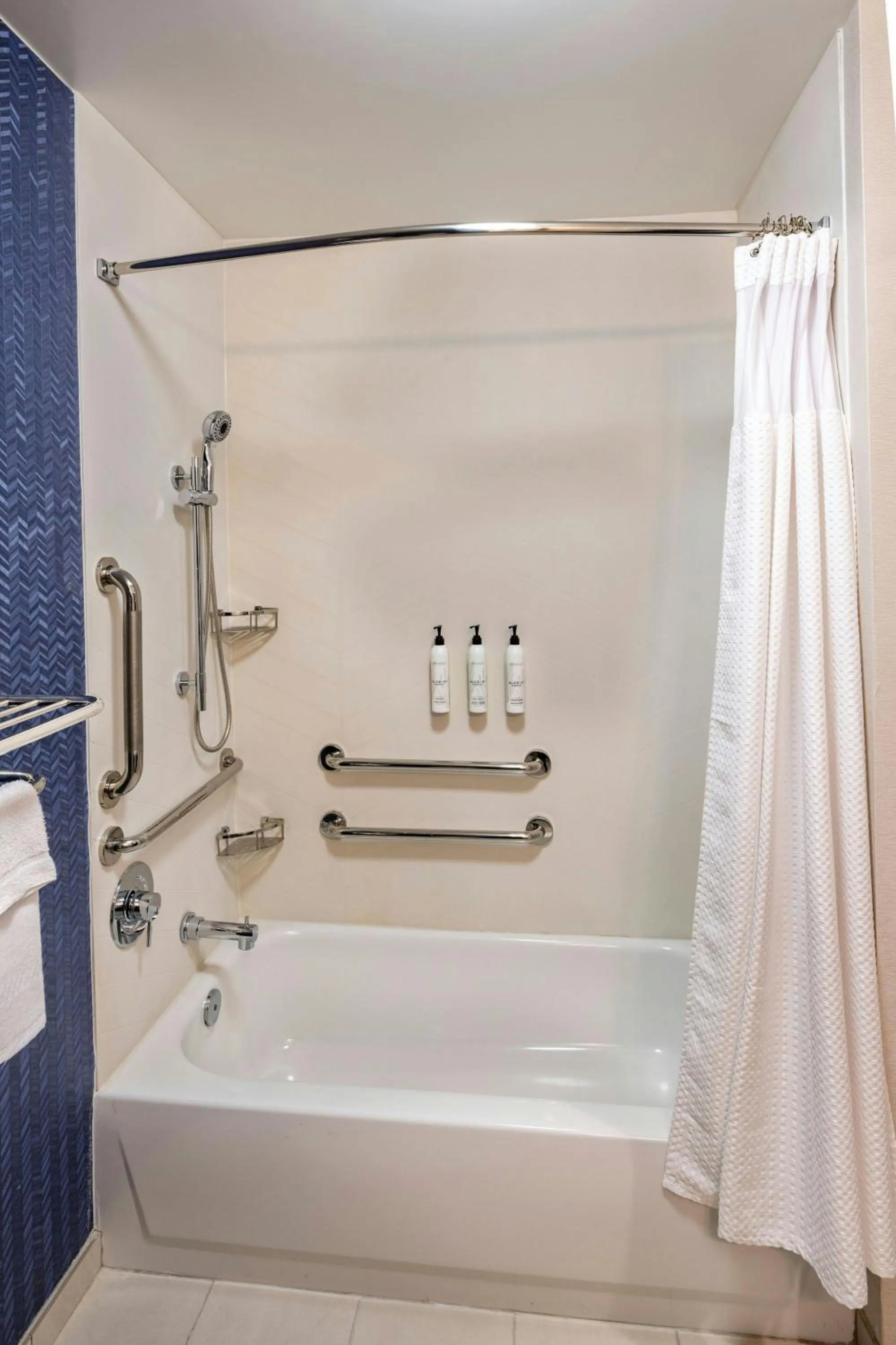 Bathroom in Fairfield Inn & Suites by Marriott St Louis Chesterfield