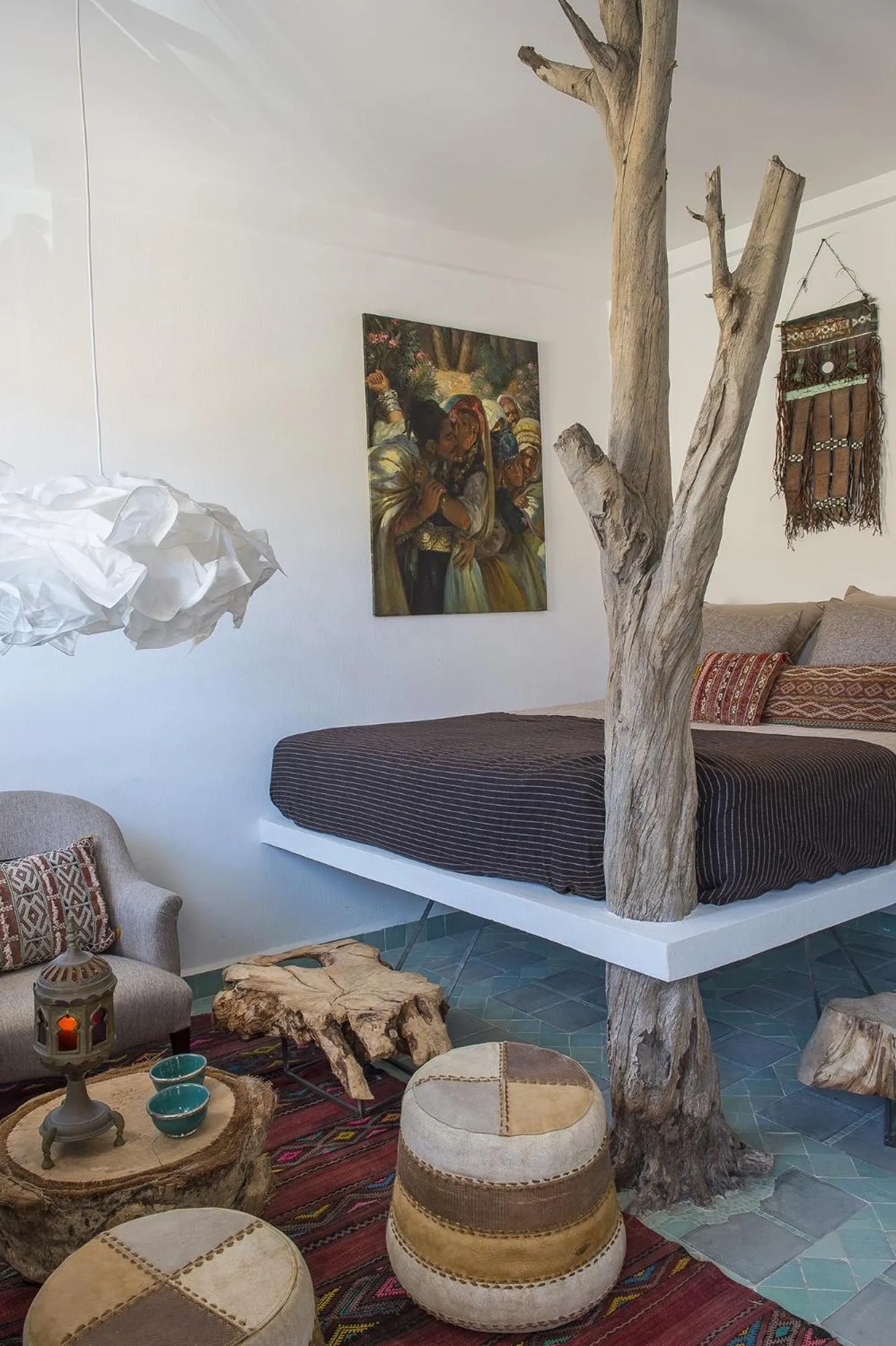 Decorative detail, Bed in Munga Guesthouse