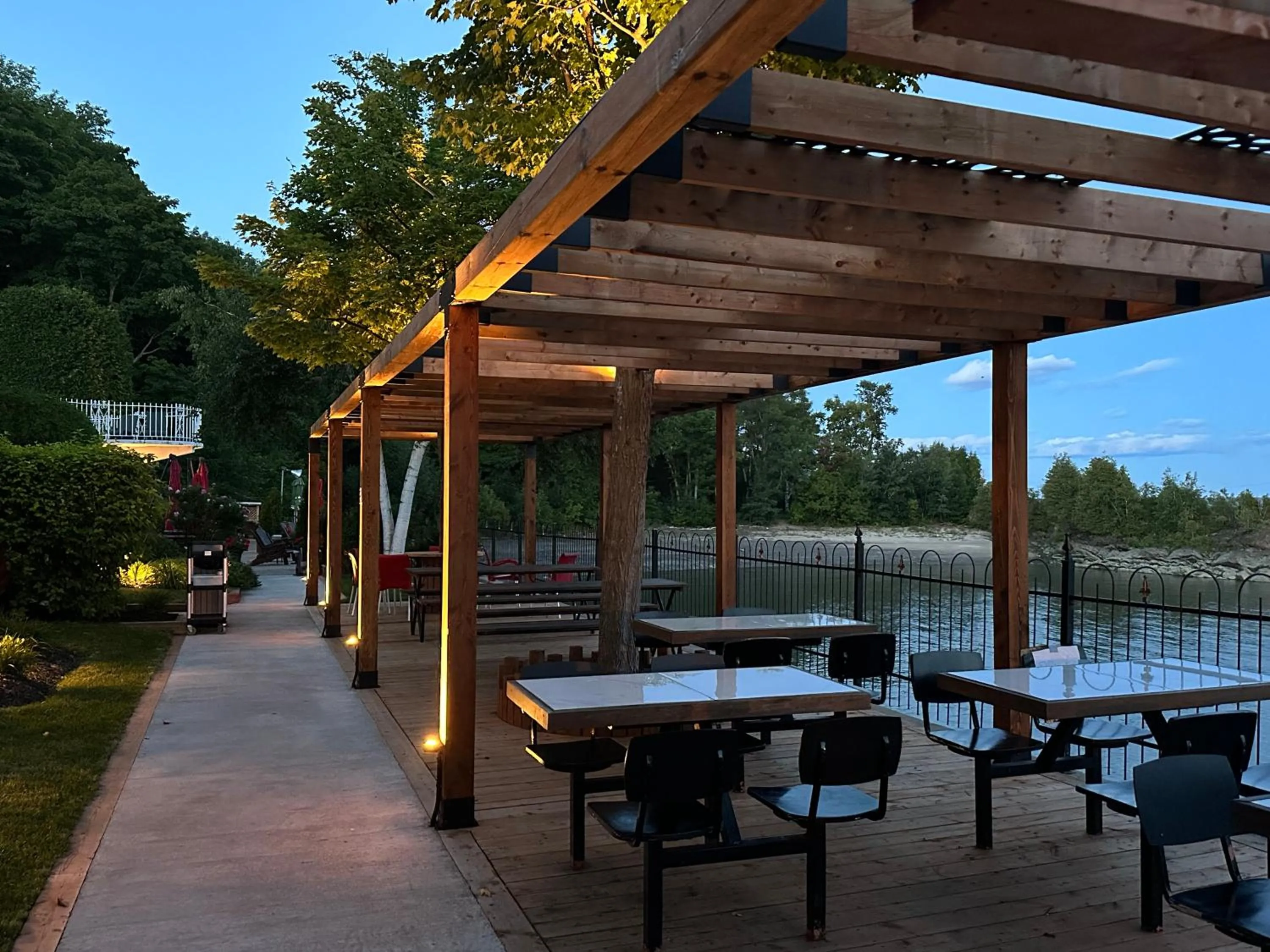 Patio in Goéliche hotel et appartement