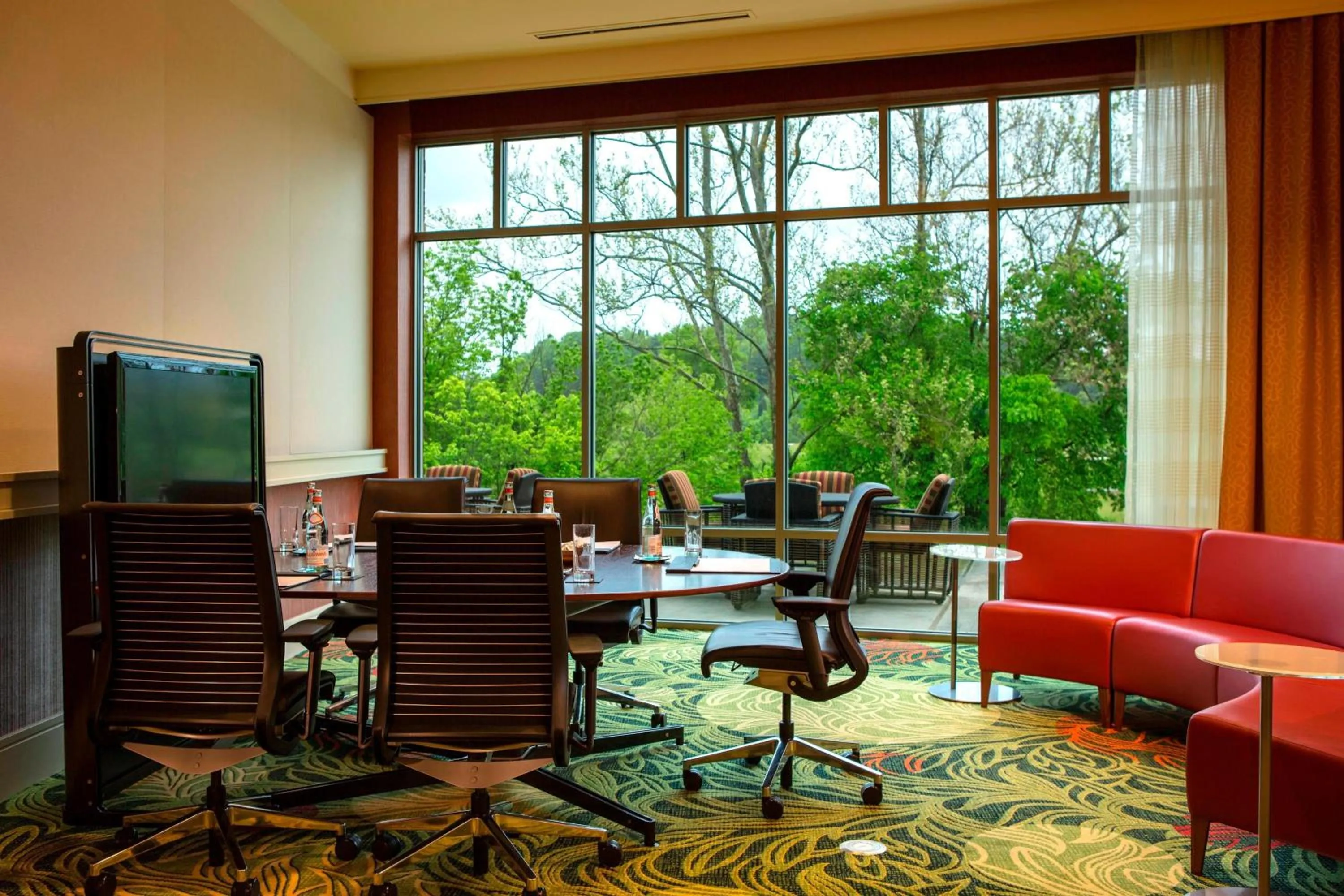 Meeting/conference room in MeadowView Marriott Conference Resort and Convention Center