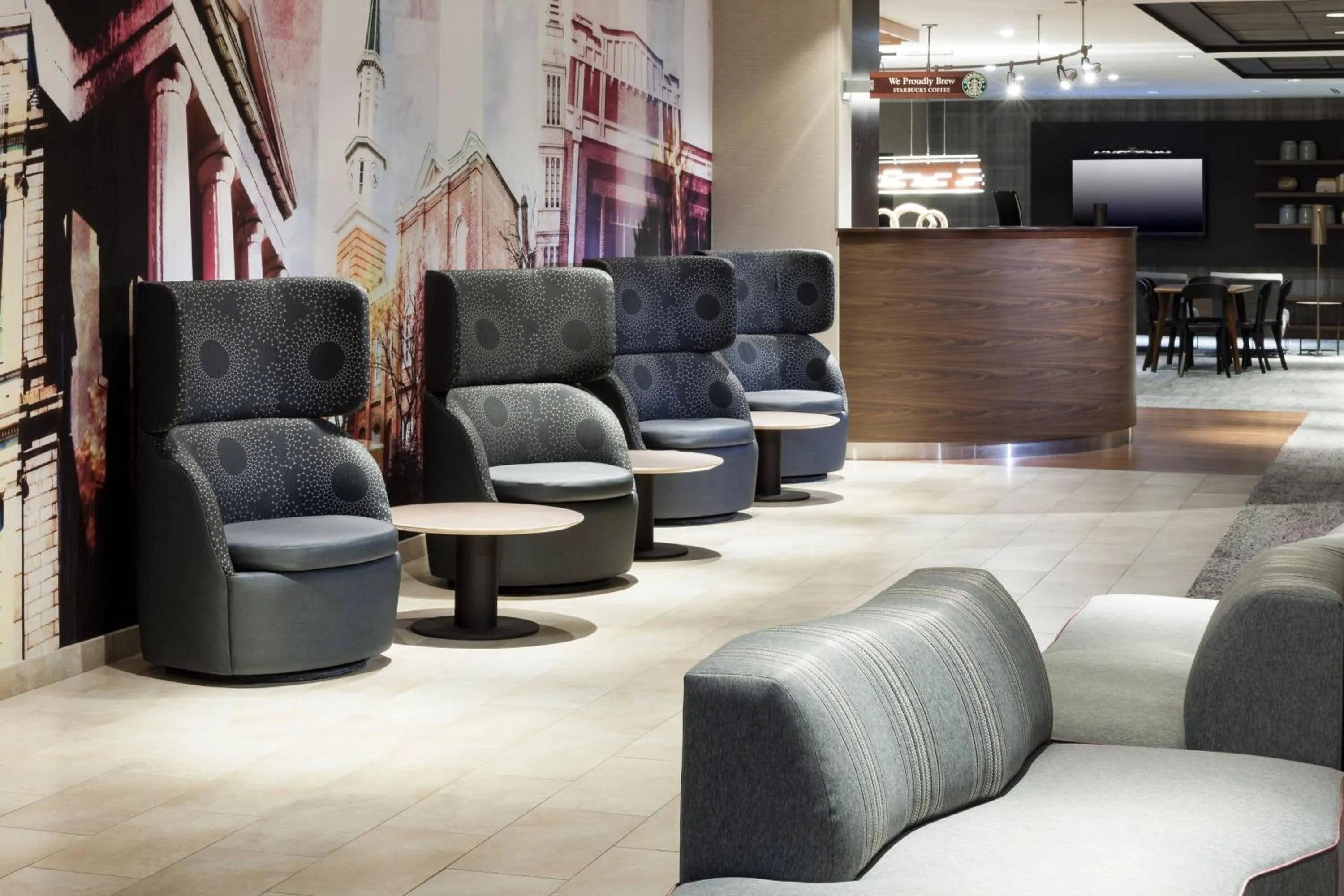 Lobby or reception in Courtyard Alexandria Old Town/Southwest