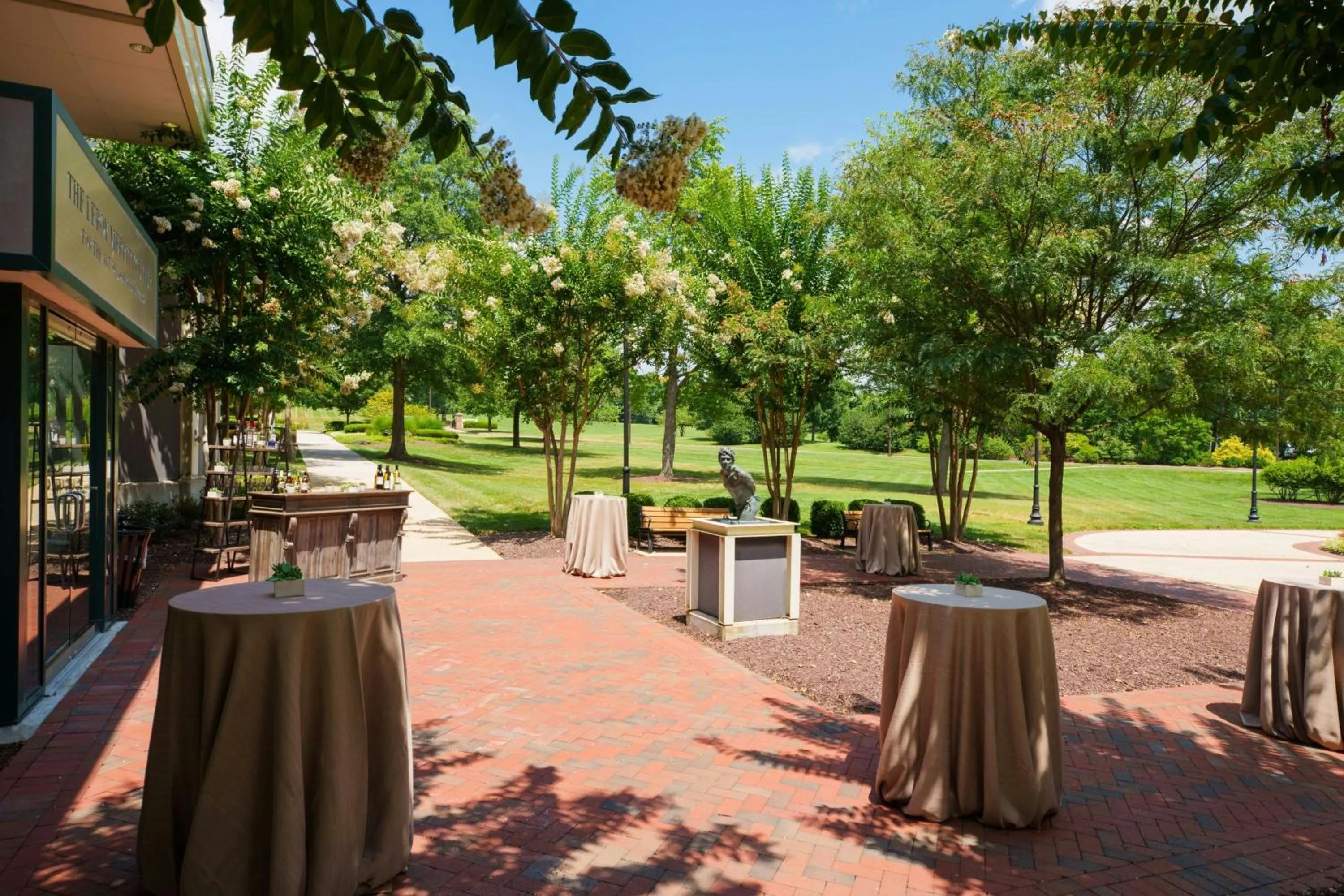 Meeting/conference room in College Park Marriott Hotel & Conference Center