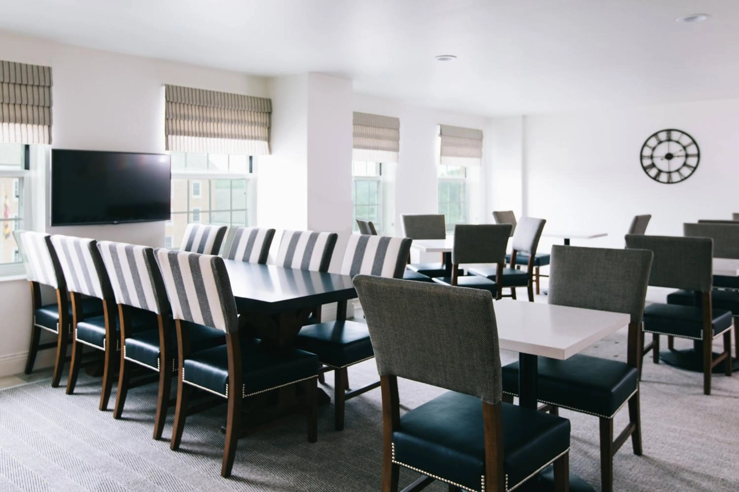 Lounge or bar in College Park Marriott Hotel & Conference Center