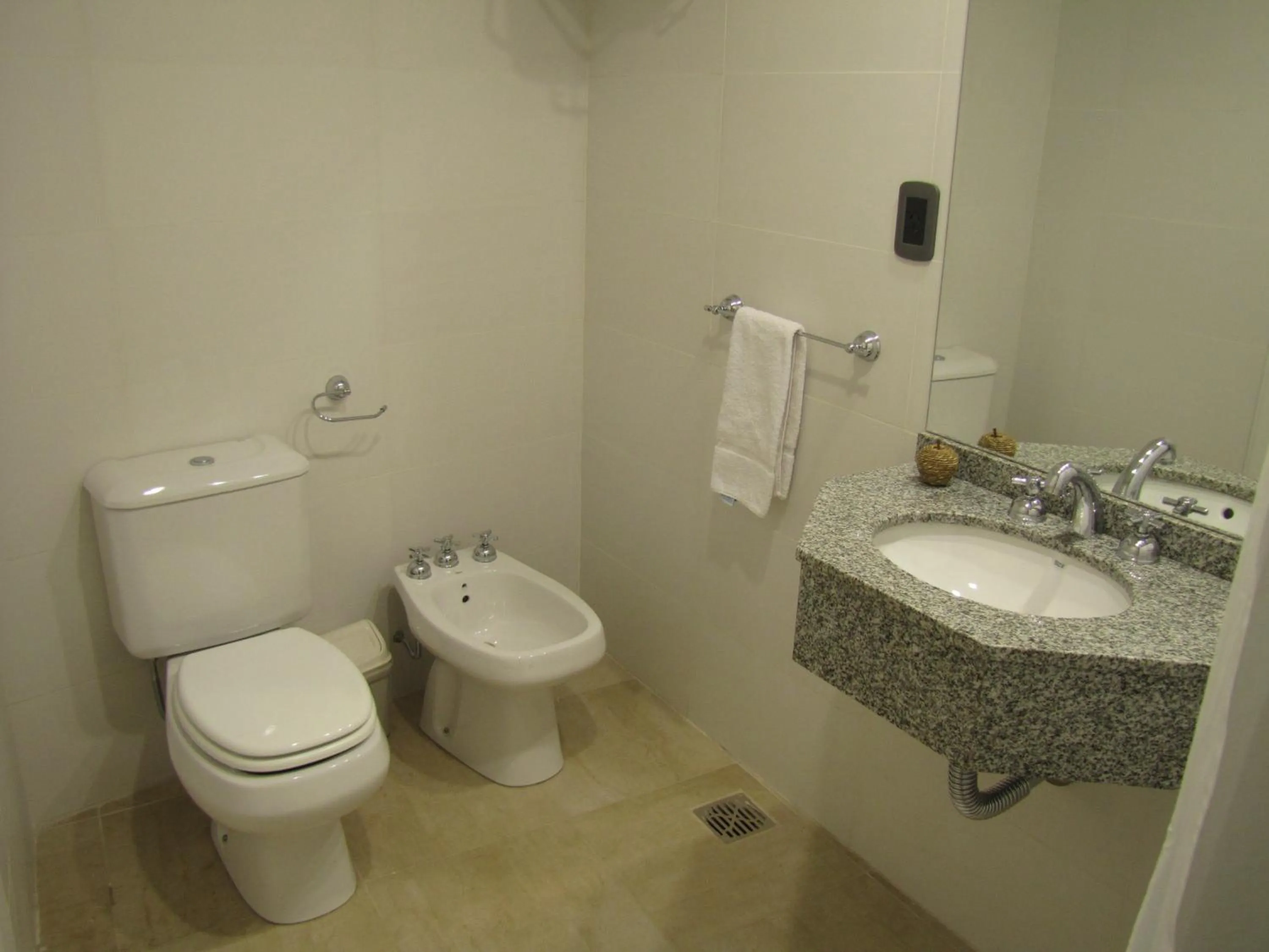 Bathroom in Tunkelén Apart Hotel