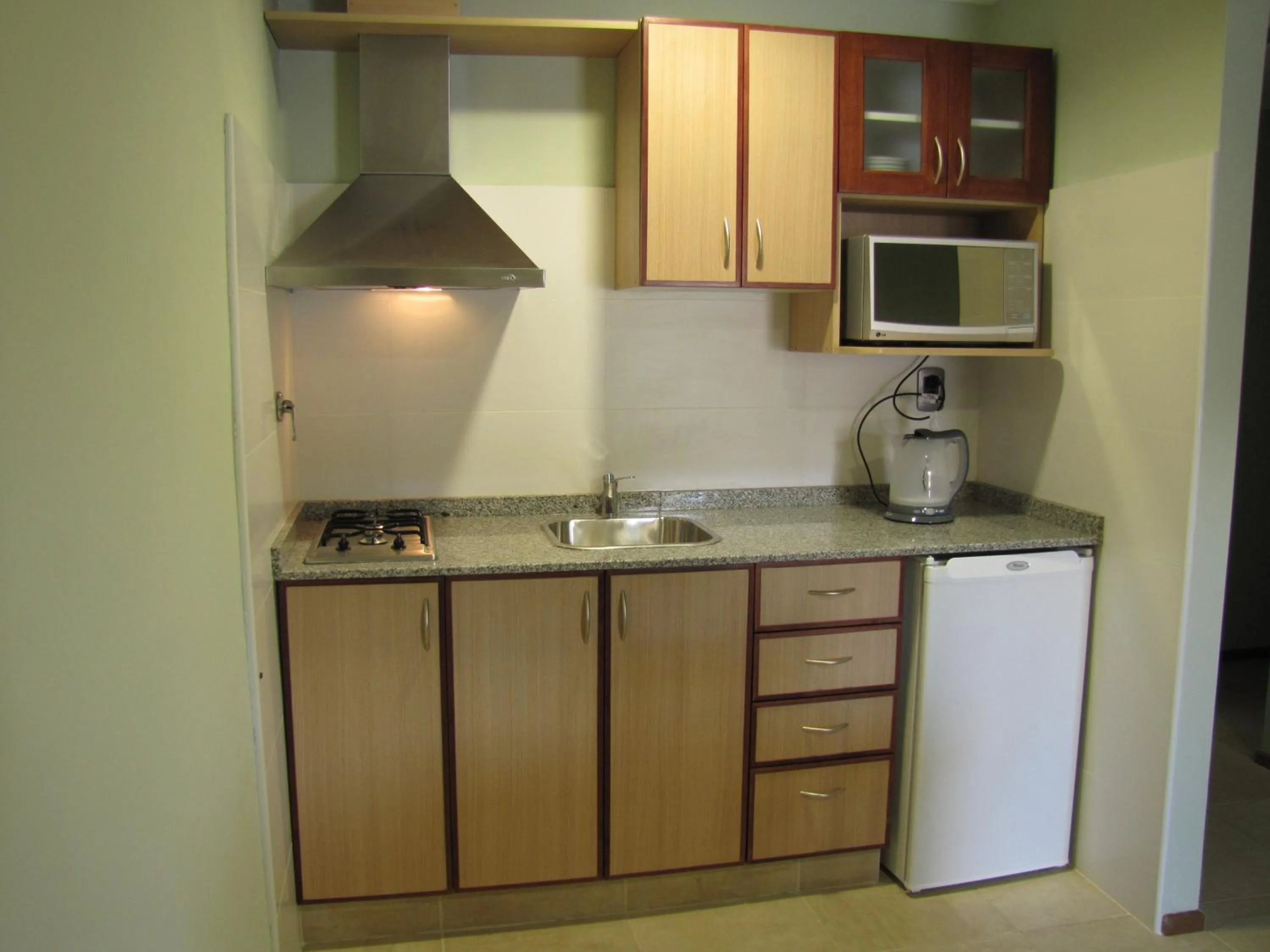 Kitchen or kitchenette in Tunkelén Apart Hotel