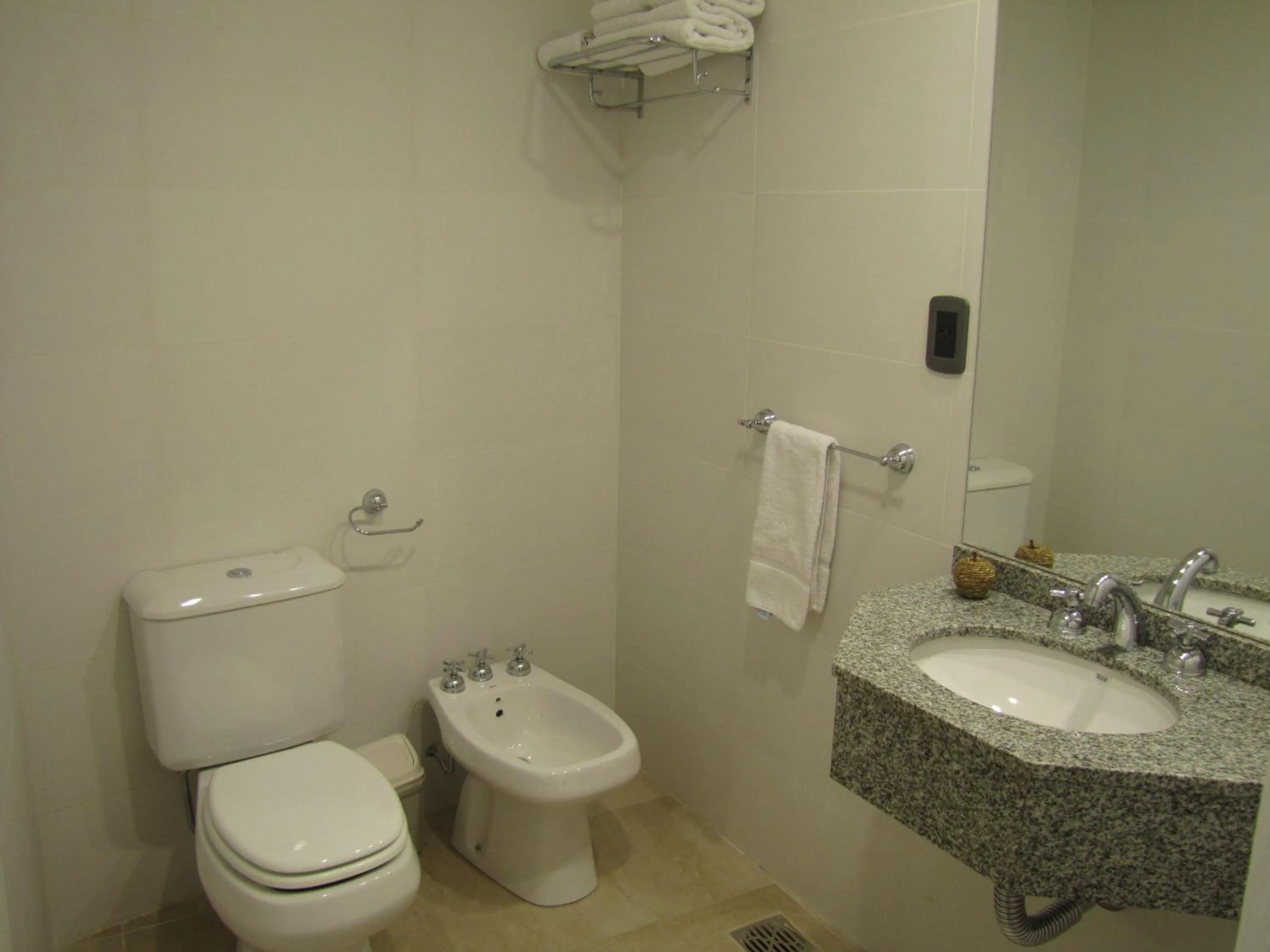 Bathroom in Tunkelén Apart Hotel