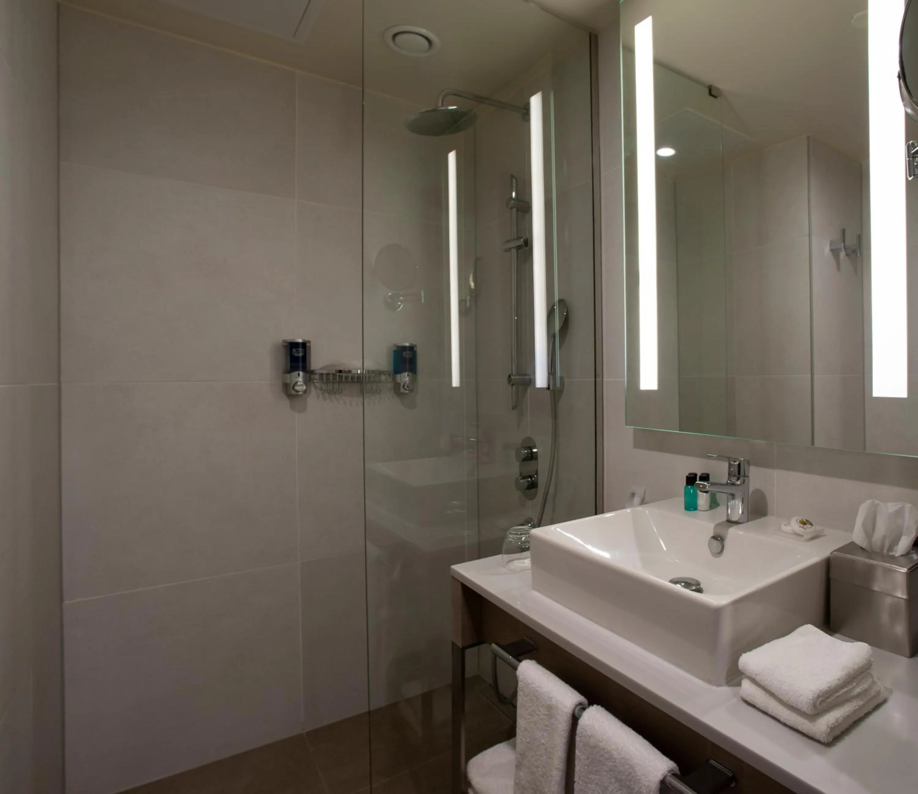 Bathroom in Four Points by Sheraton Izmir